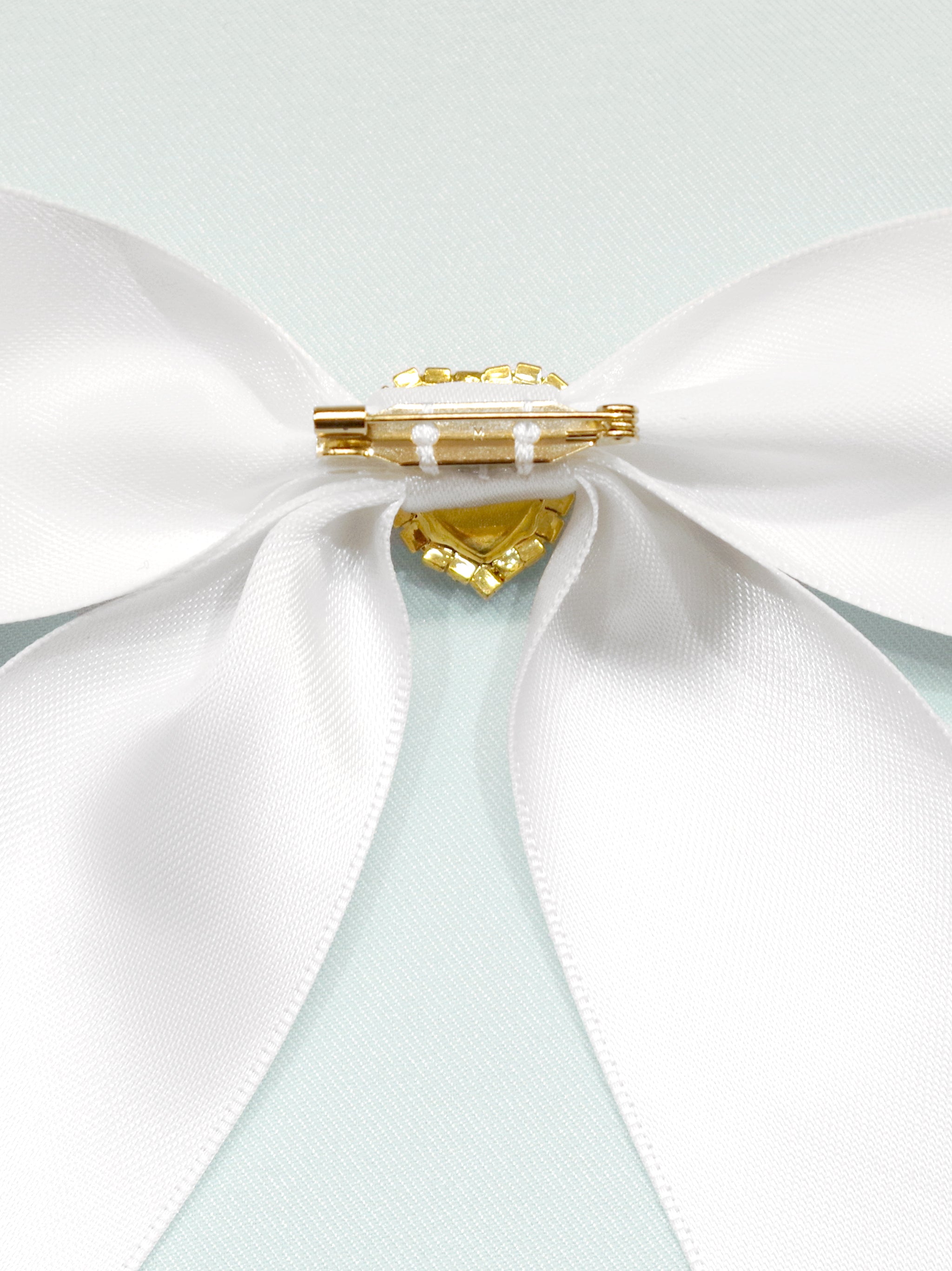 ハートビジュー付リボンブローチ |Amavel(アマベル)公式サイト