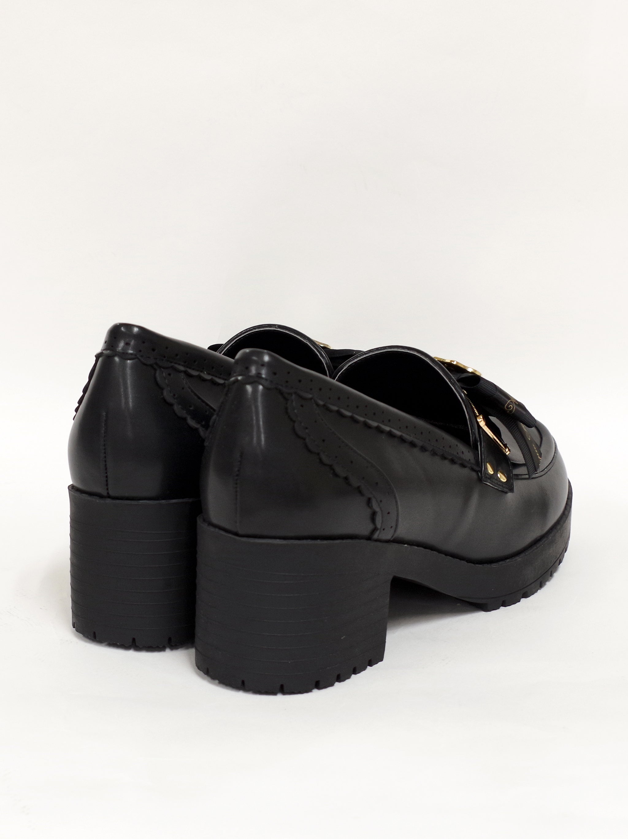 メッセージリボン付ローファーパンプス |Amavel(アマベル)公式サイト