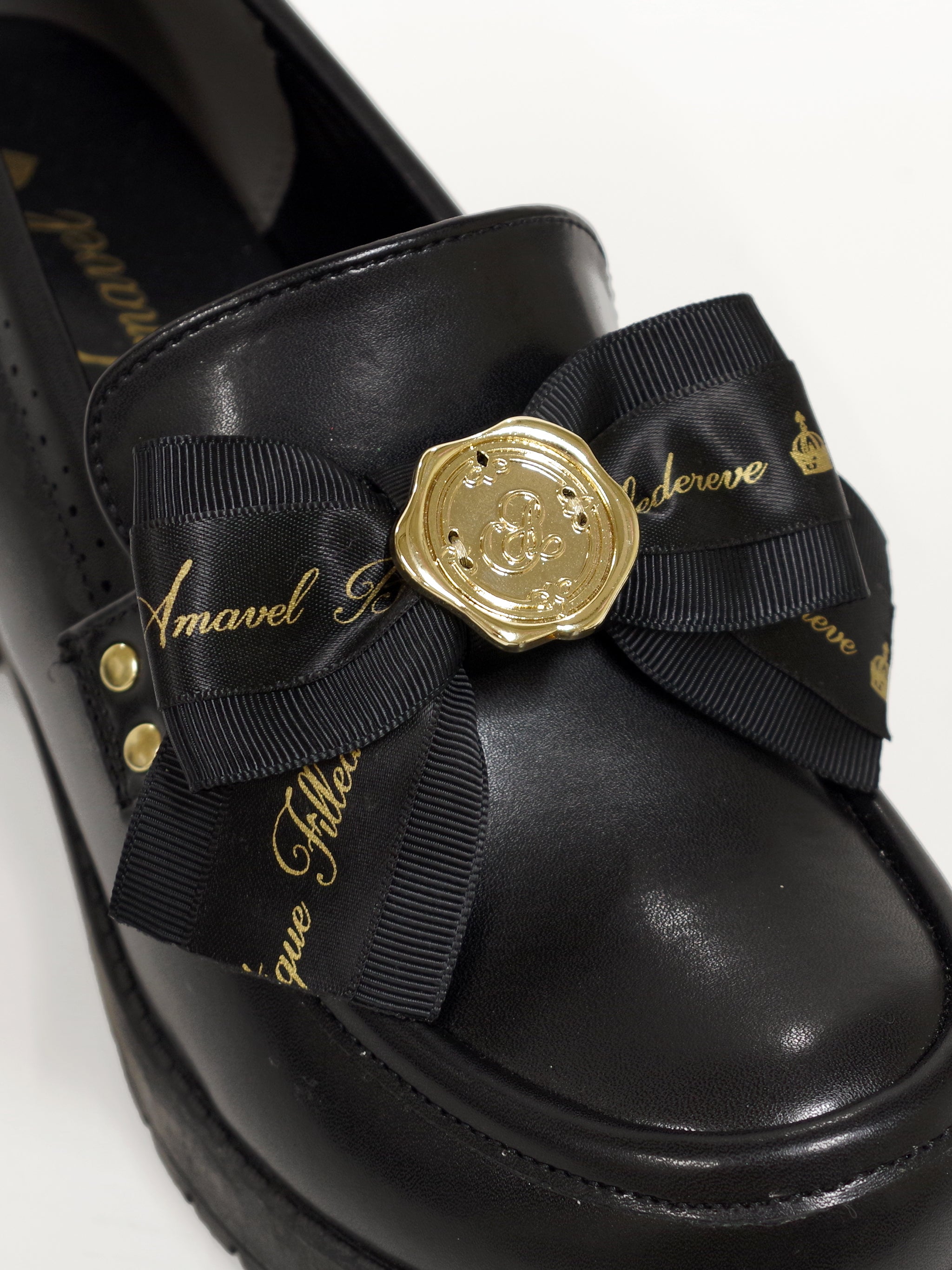 メッセージリボン付ローファーパンプス |Amavel(アマベル)公式サイト