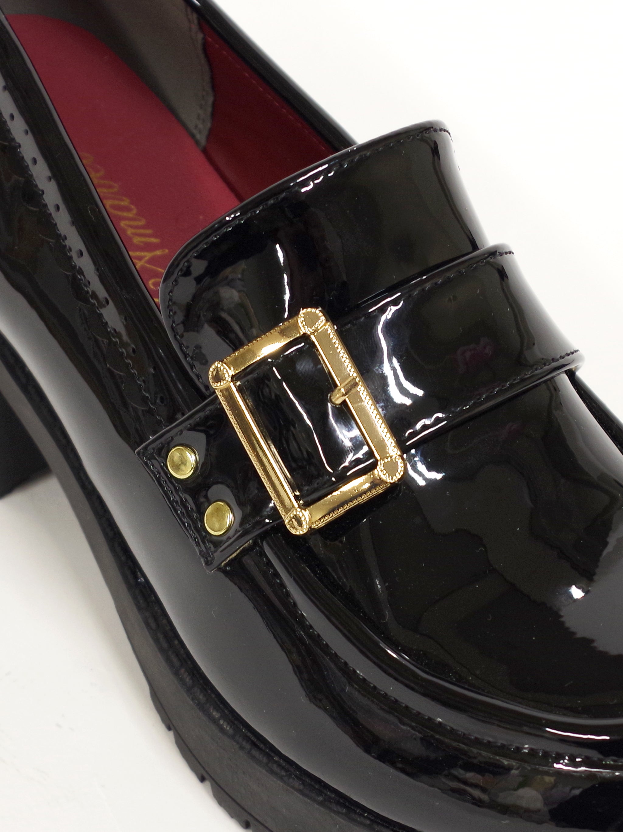 メッセージリボン付ローファーパンプス |Amavel(アマベル)公式サイト