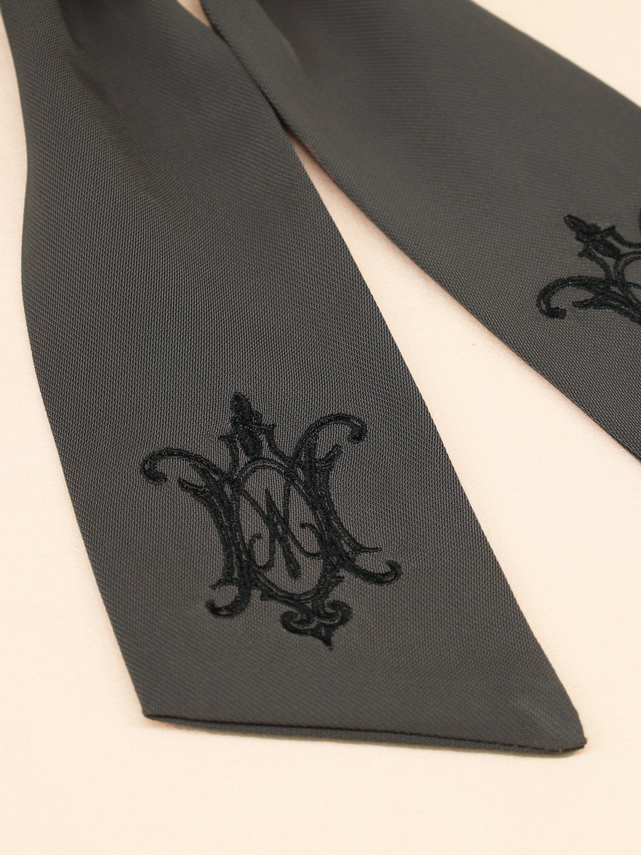 【アウトレットセール対象】Mademoiselle ミドルワンピース |Amavel(アマベル)公式サイト