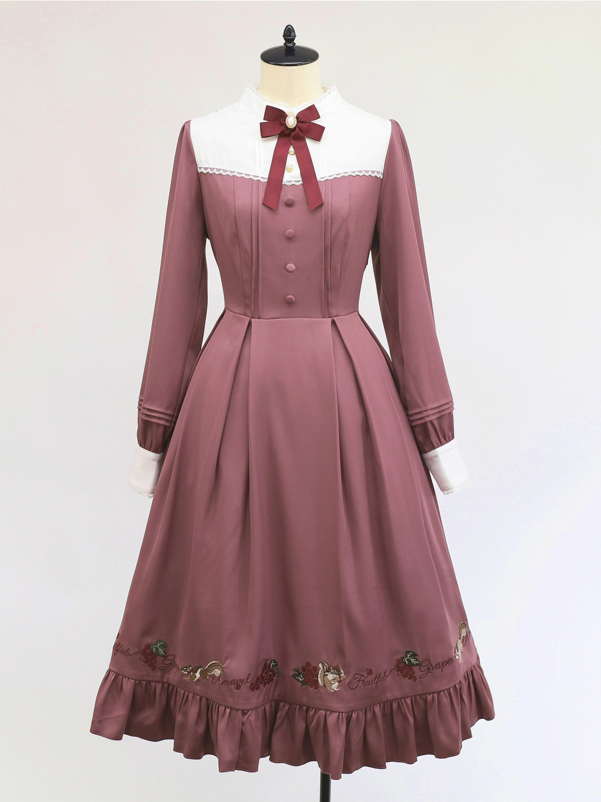 葡萄とりすの秋祭りワンピース |Amavel(アマベル)公式サイト
