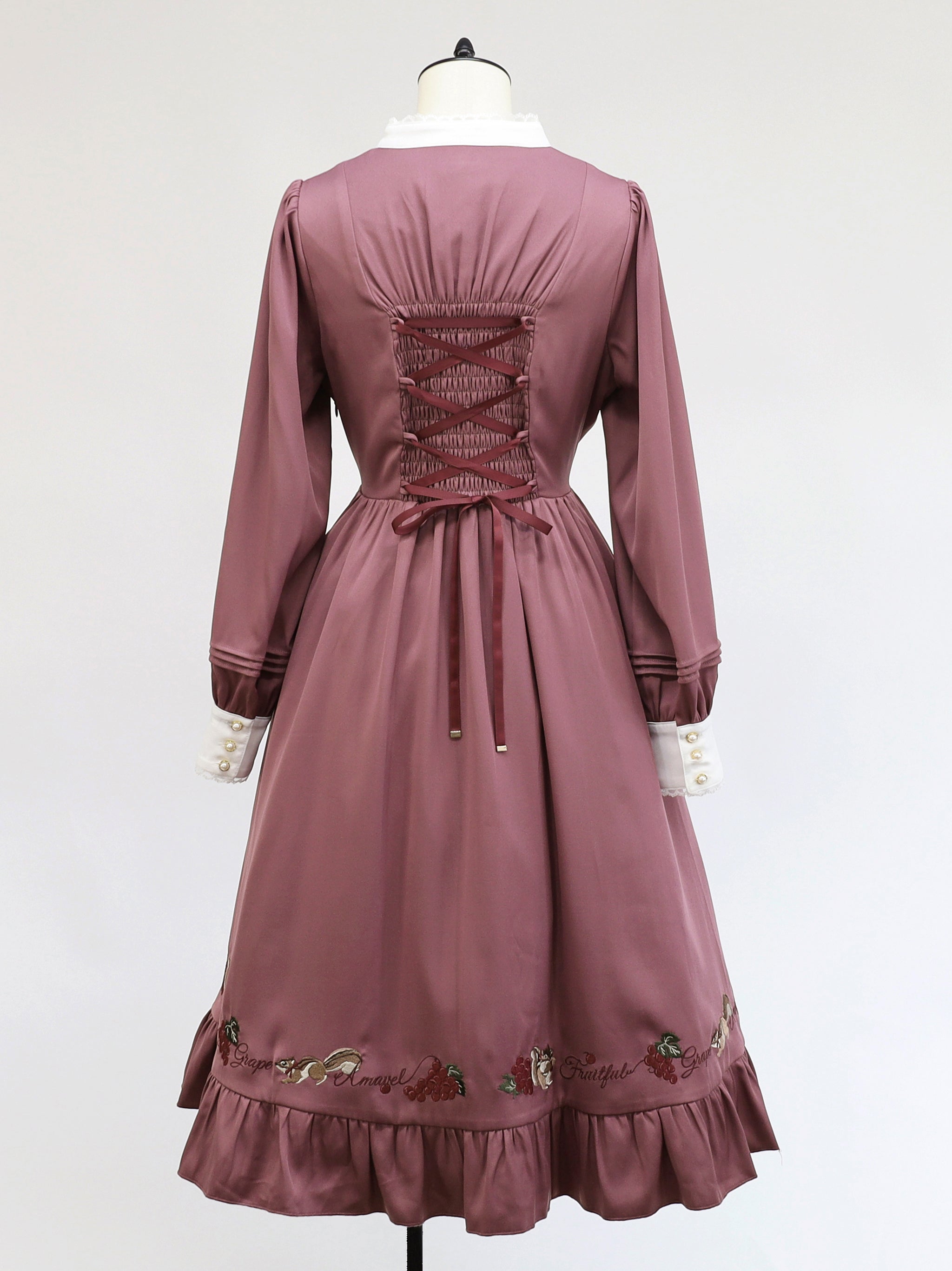 葡萄とりすの秋祭りワンピース |Amavel(アマベル)公式サイト