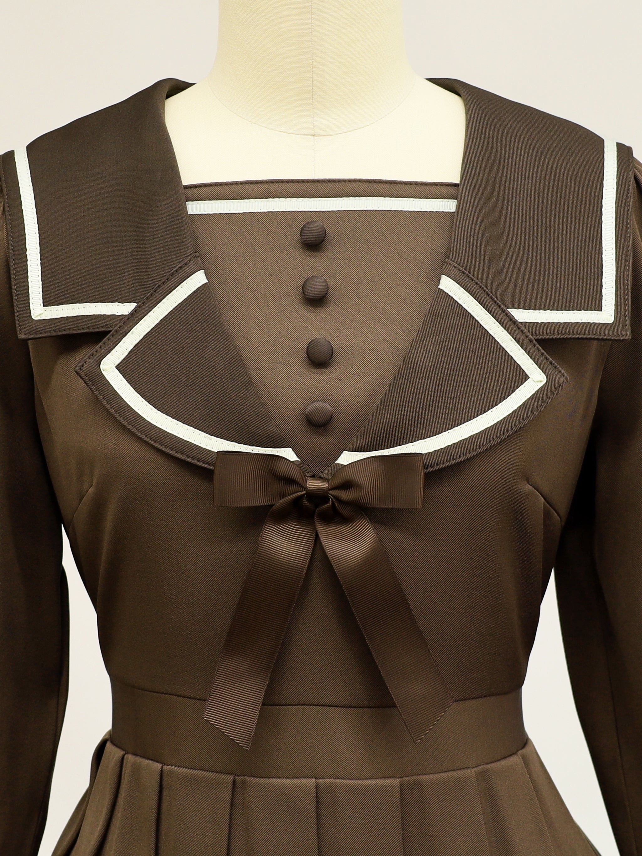 テーラードセーラープリーツワンピース |Amavel(アマベル)公式サイト