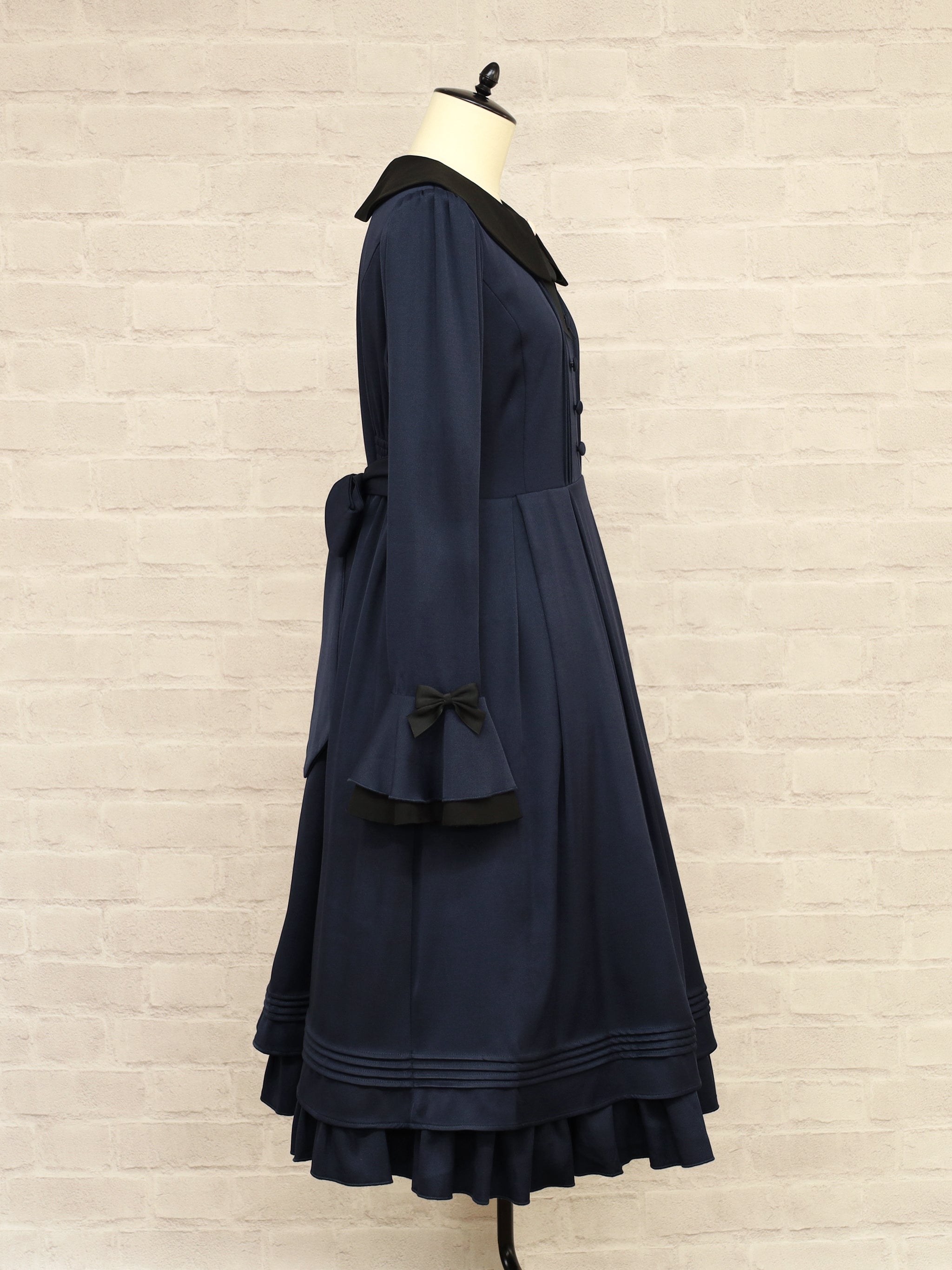 Flare Graceミドル丈ワンピース |Amavel(アマベル)公式サイト