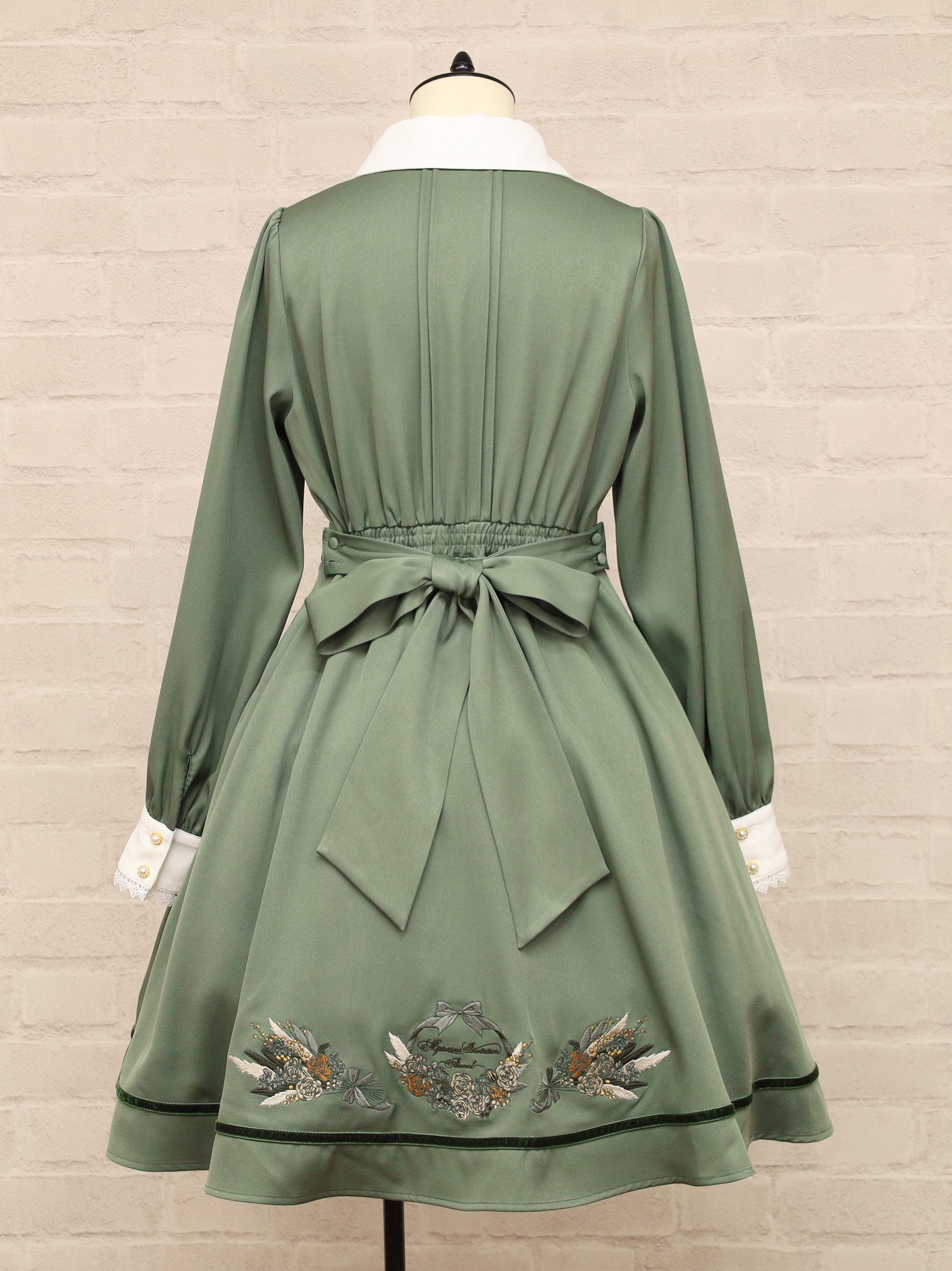 DryFlower Bouquet ワンピース |Amavel(アマベル)公式サイト