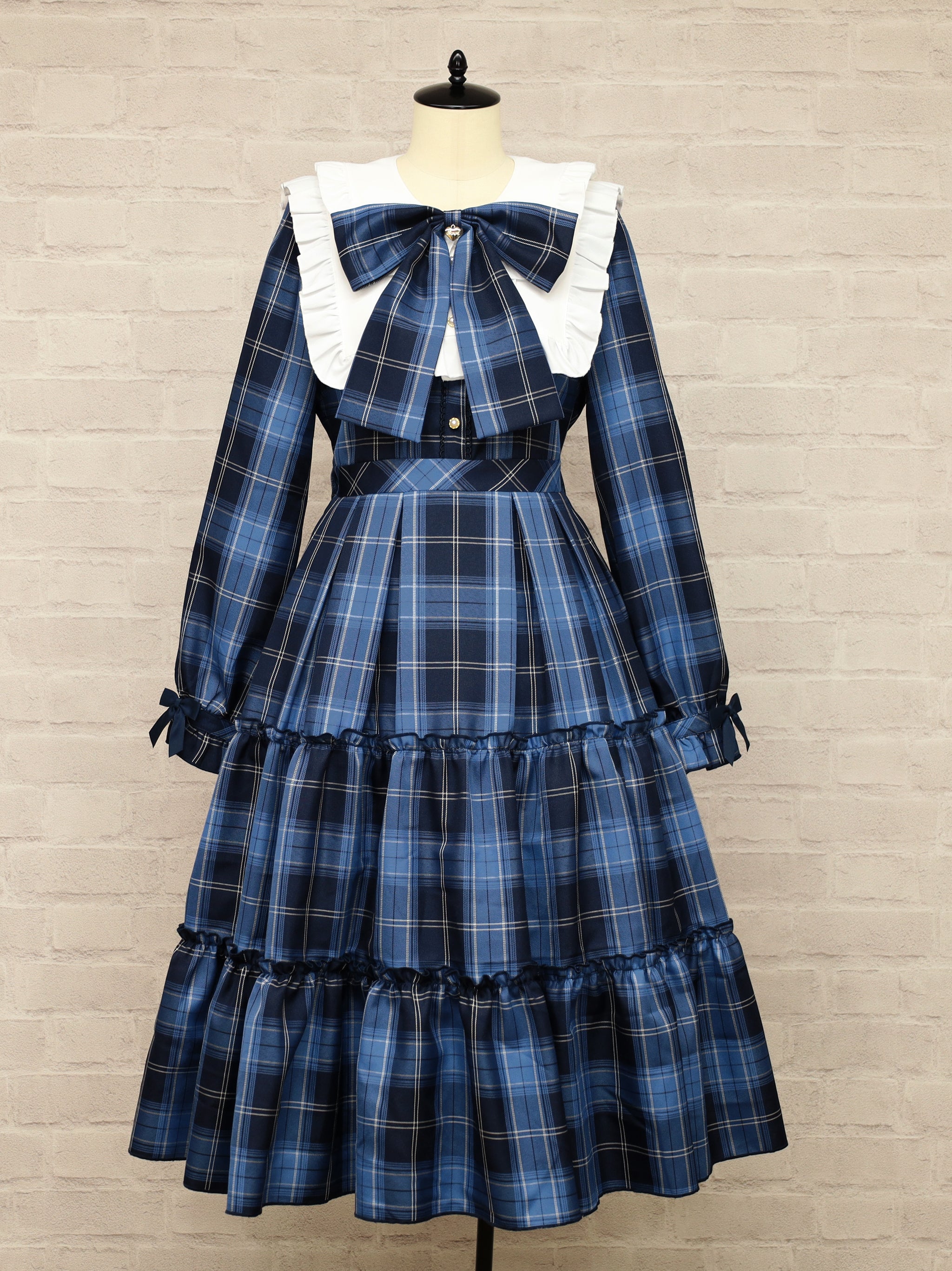 Dolly Holiday チェックティアードワンピース(ロング丈) ブルー(Blue) FREE |Amavel(アマベル)公式サイト