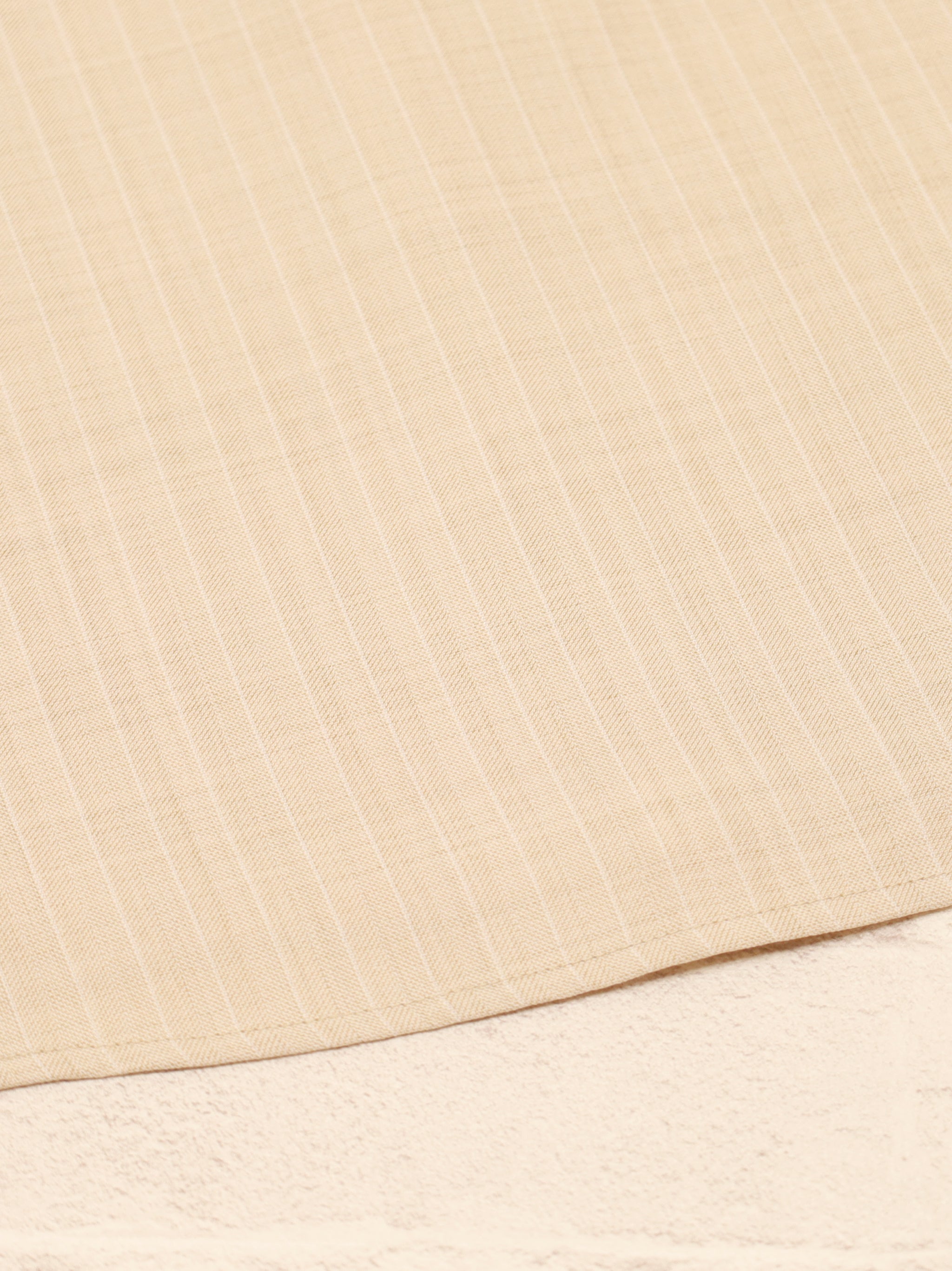 【メンバーズセール対象】Ruffle Elegance ミドル丈ワンピース |Amavel(アマベル)公式サイト