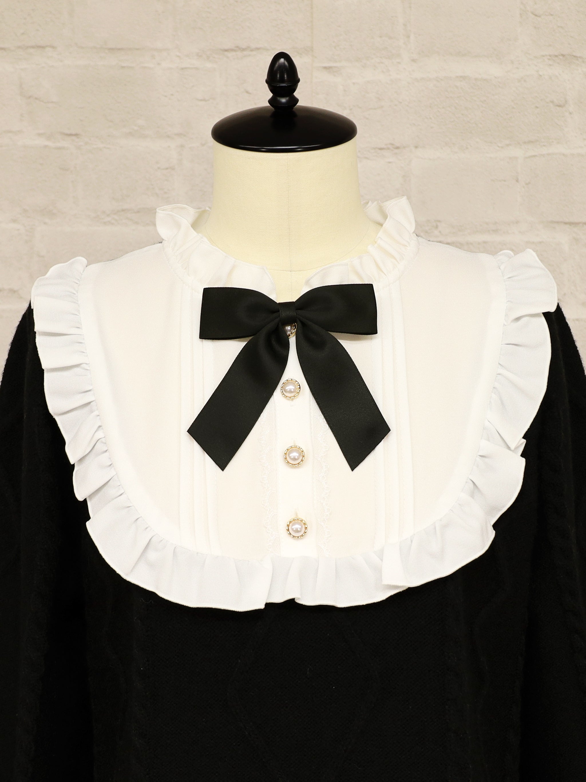 ヨークフリルニットワンピース |Amavel(アマベル)公式サイト