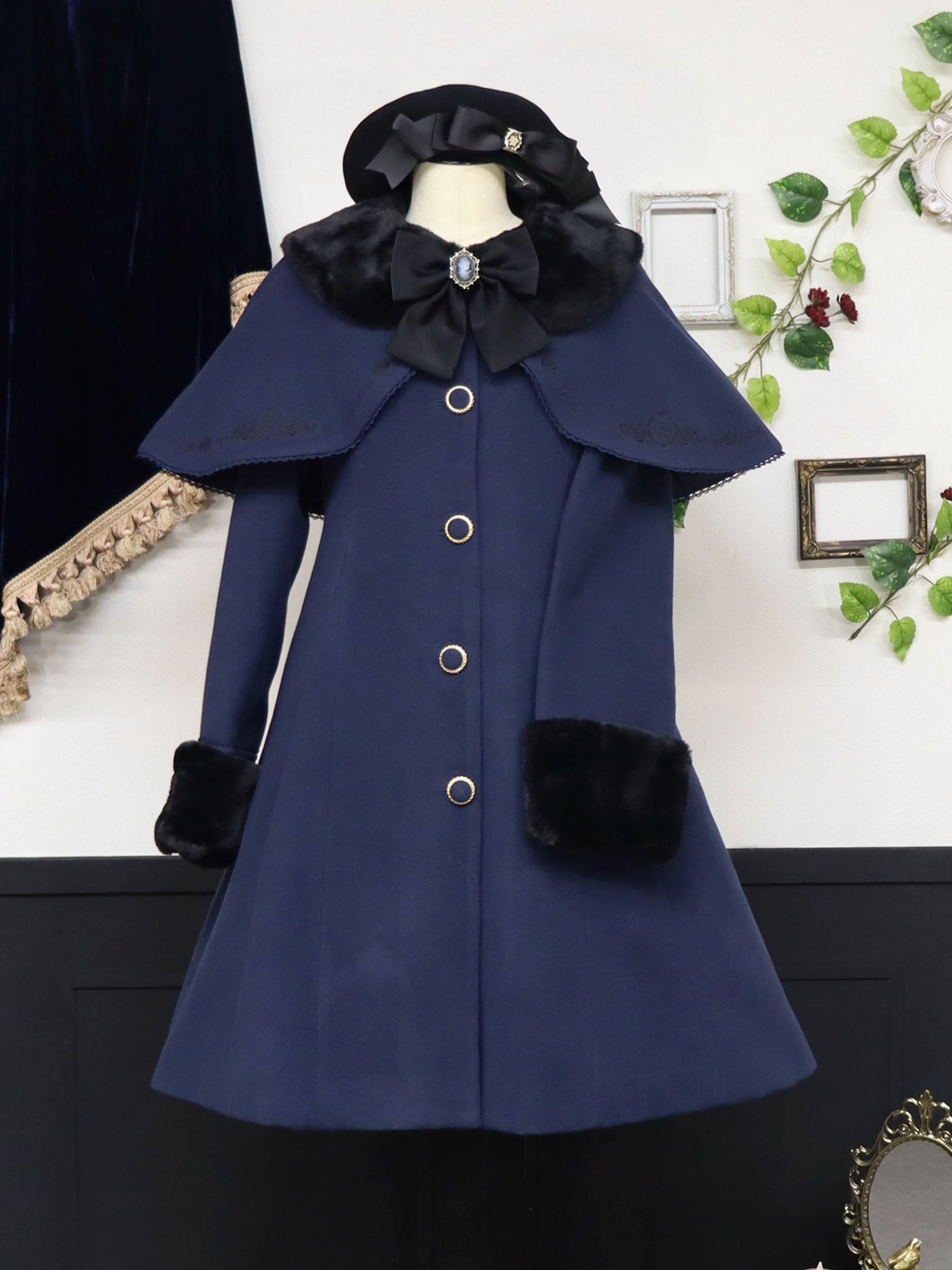 Rosette Doll ケープ付ロングコート |Amavel(アマベル)公式サイト