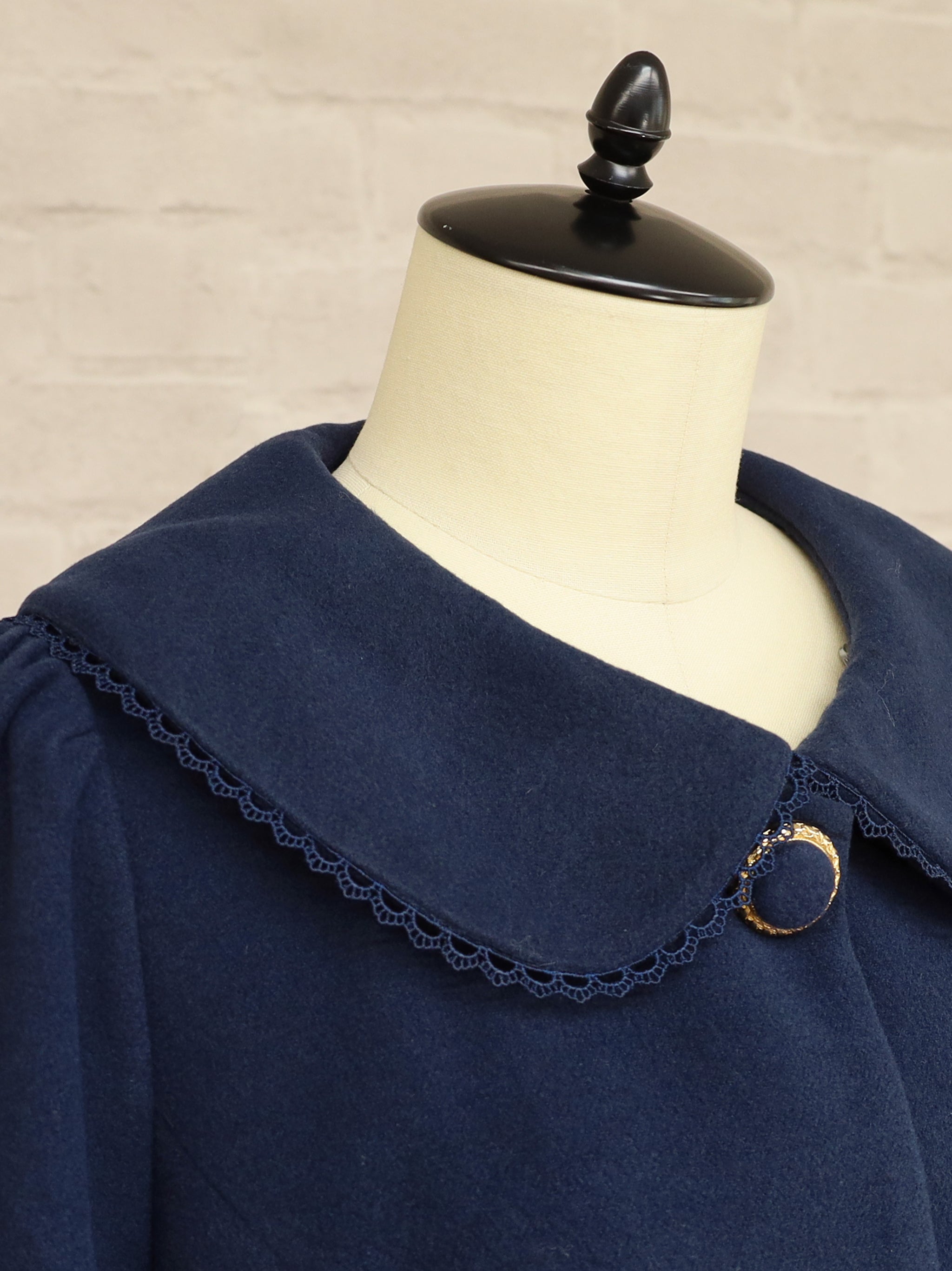 Rosette Doll ケープ付ロングコート |Amavel(アマベル)公式サイト