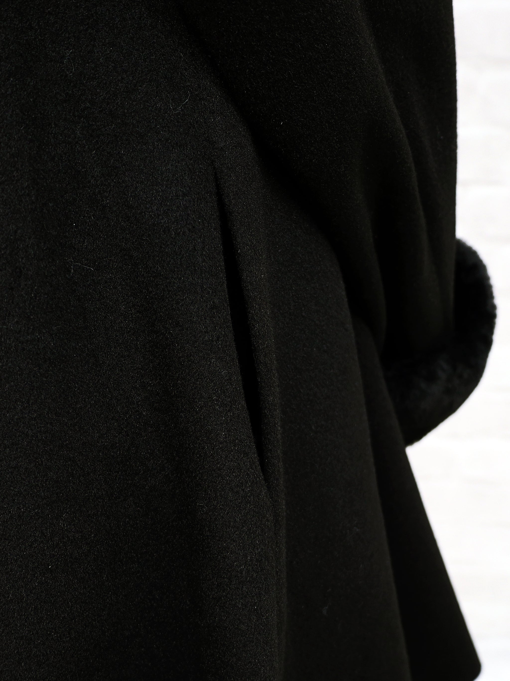 リボンビットフーディフレアコート |Amavel(アマベル)公式サイト