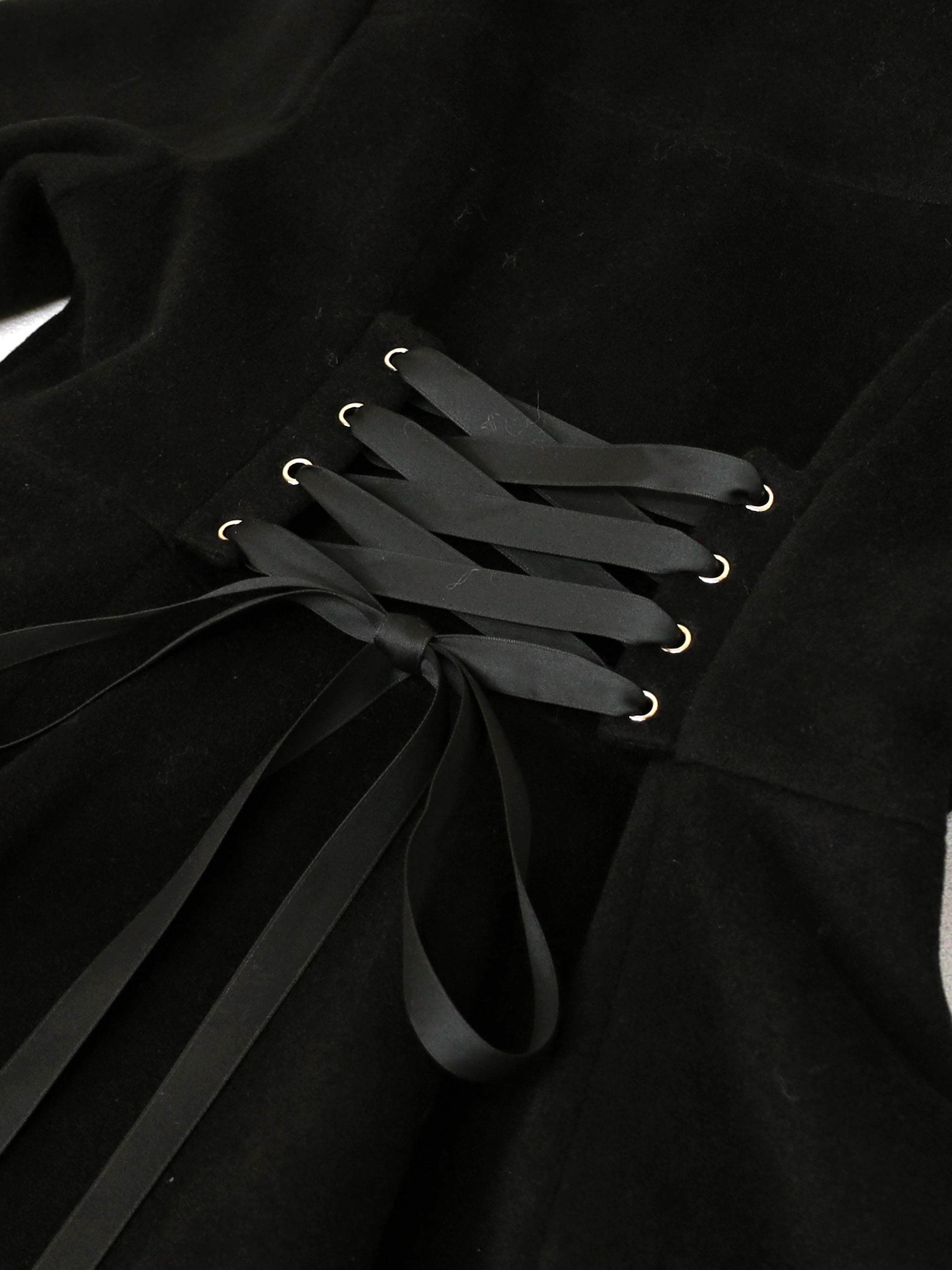 リボンビットフーディフレアコート |Amavel(アマベル)公式サイト