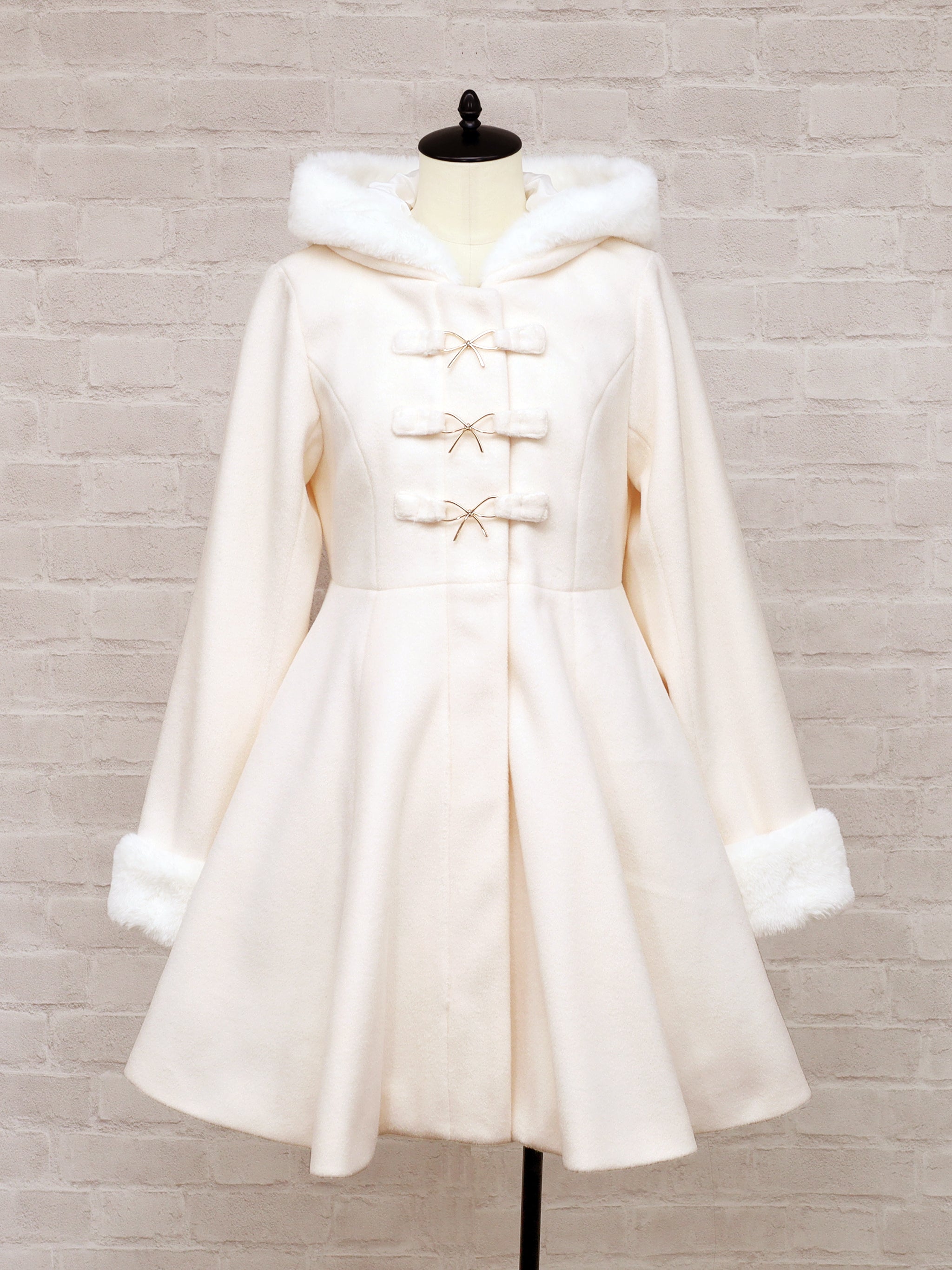 リボンビットフーディフレアコート アイボリー(Ivory) FREE |Amavel(アマベル)公式サイト