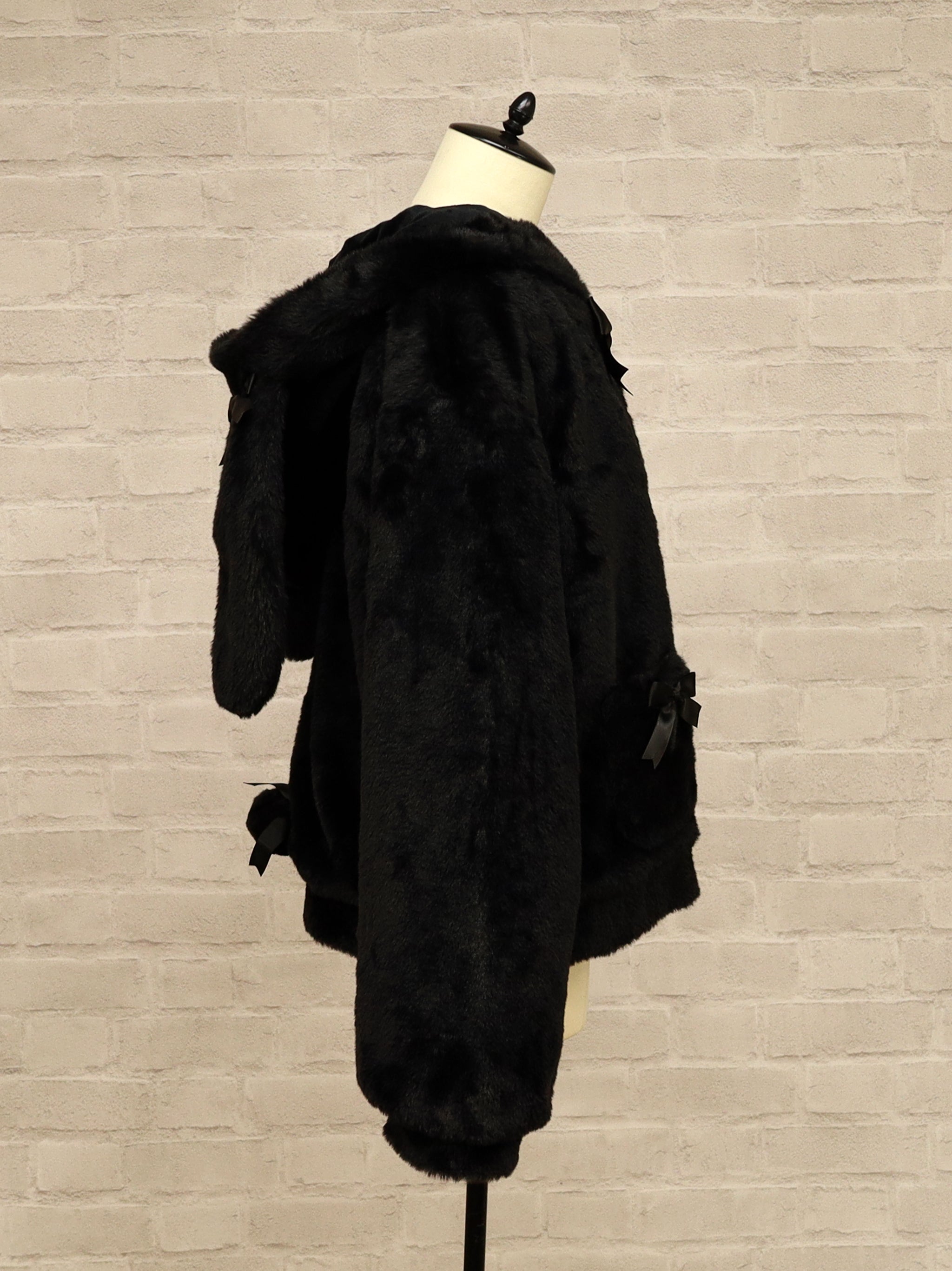 うさみみファーアウター |Amavel(アマベル)公式サイト