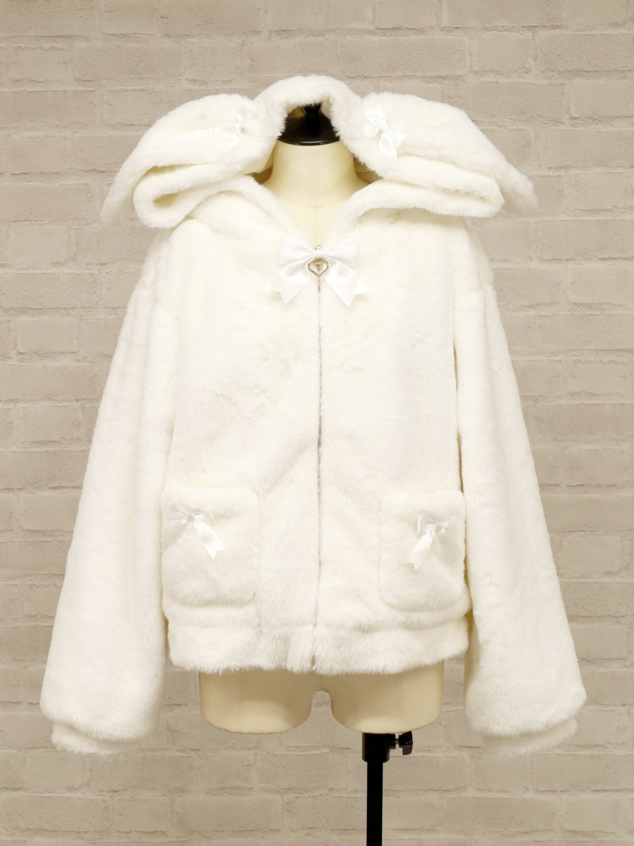 うさみみファーアウター アイボリー(Ivory) FREE |Amavel(アマベル)公式サイト