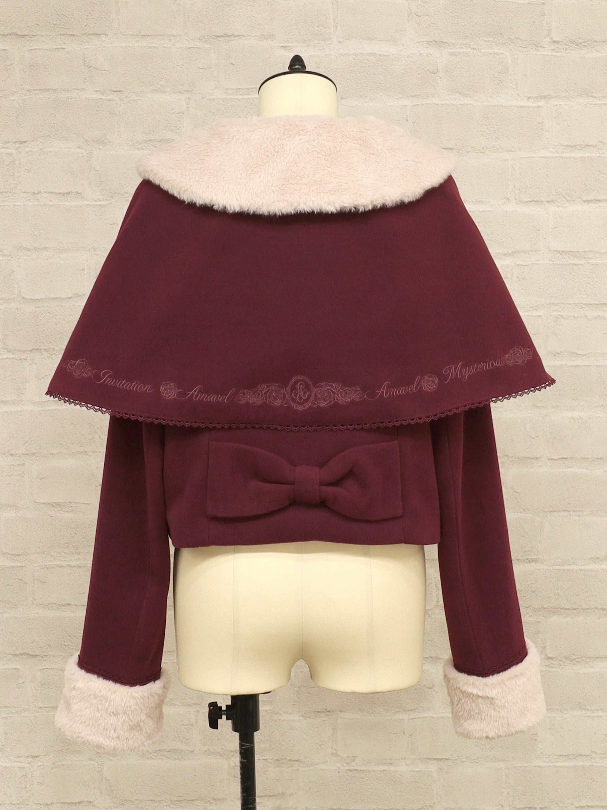 Rosette Doll ケープ付ショートコート |Amavel(アマベル)公式サイト