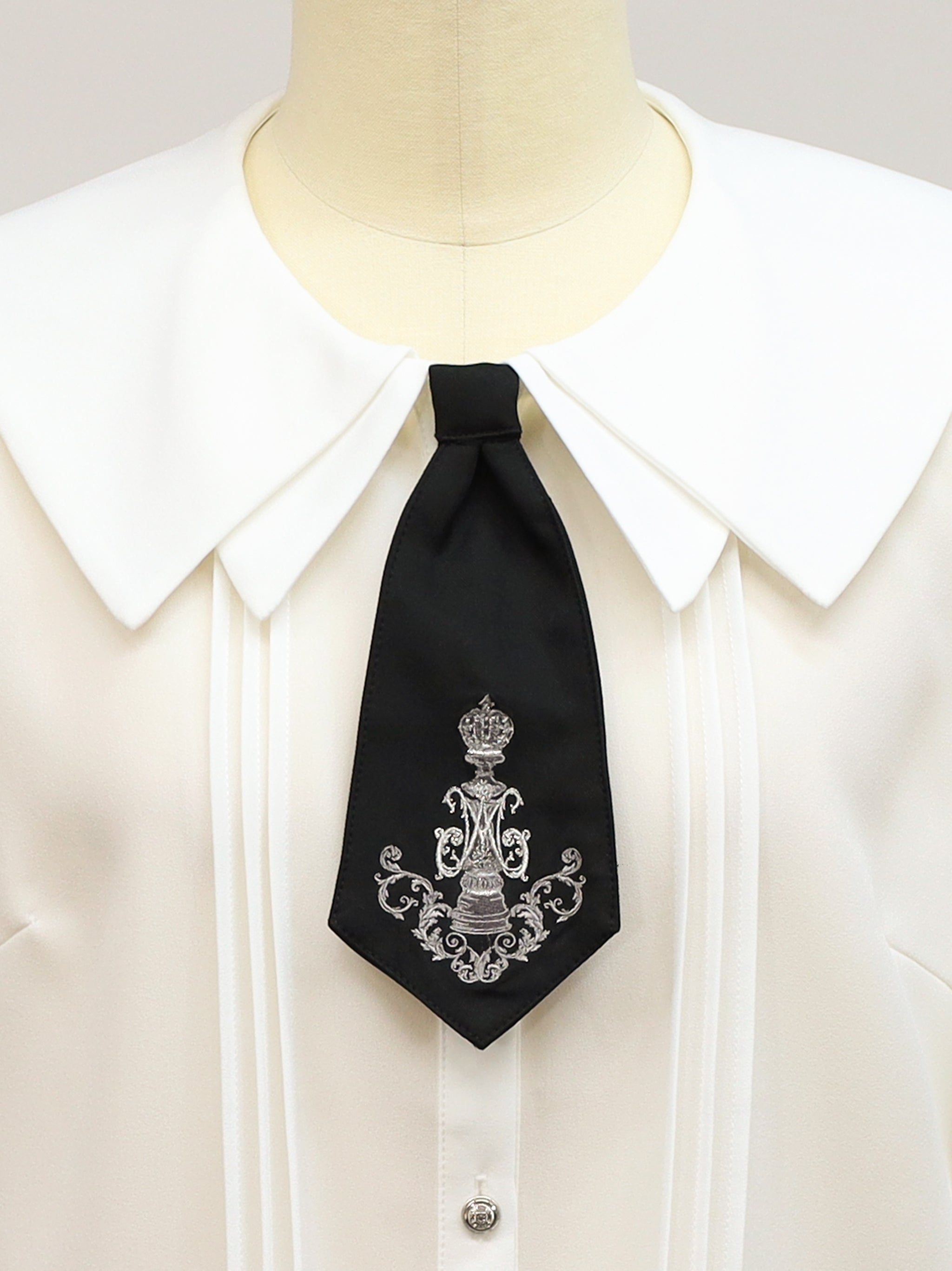 Royal checkmate ネクタイブラウス |Amavel(アマベル)公式サイト