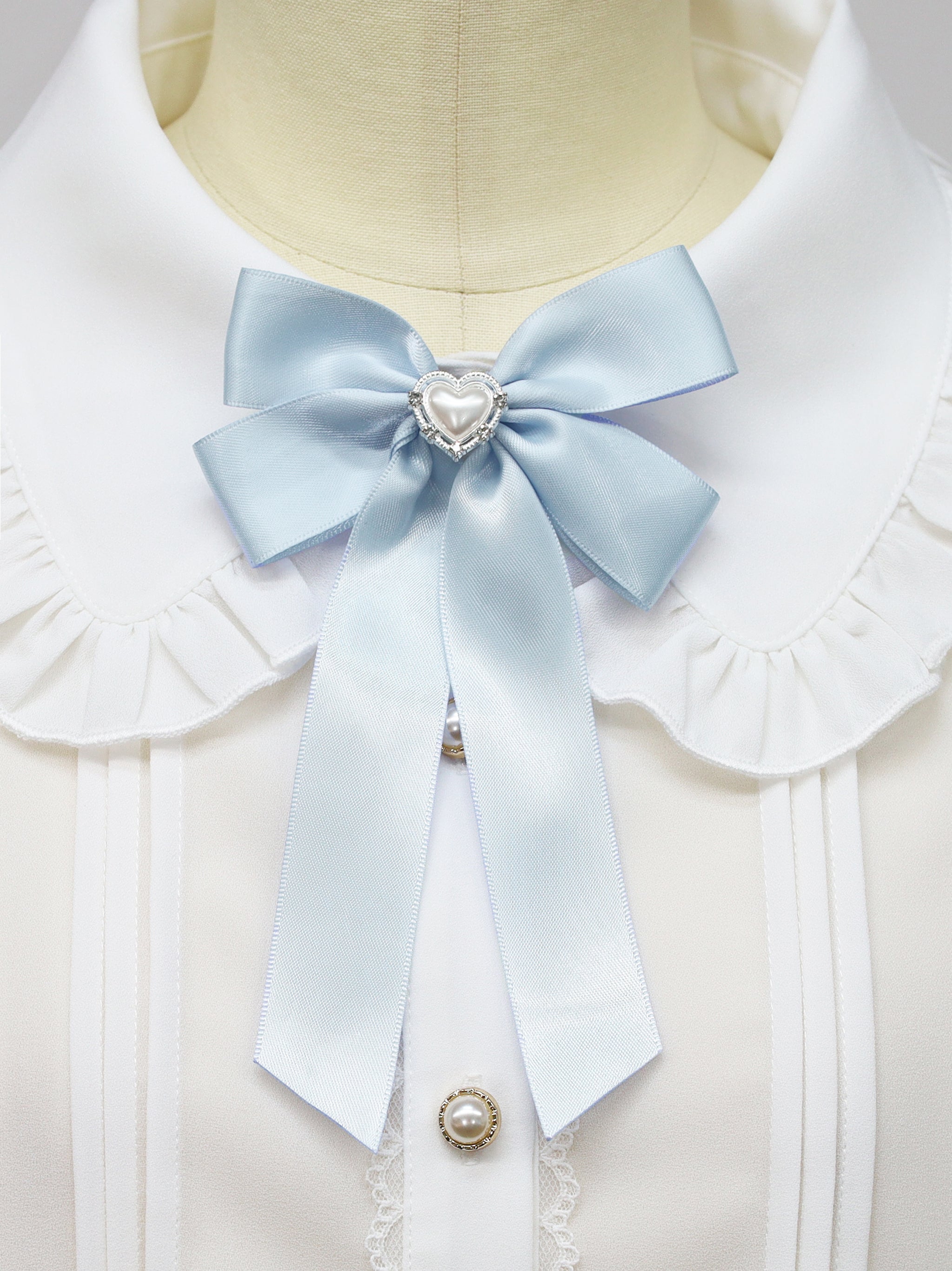 ハートビジューリボンブラウス |Amavel(アマベル)公式サイト