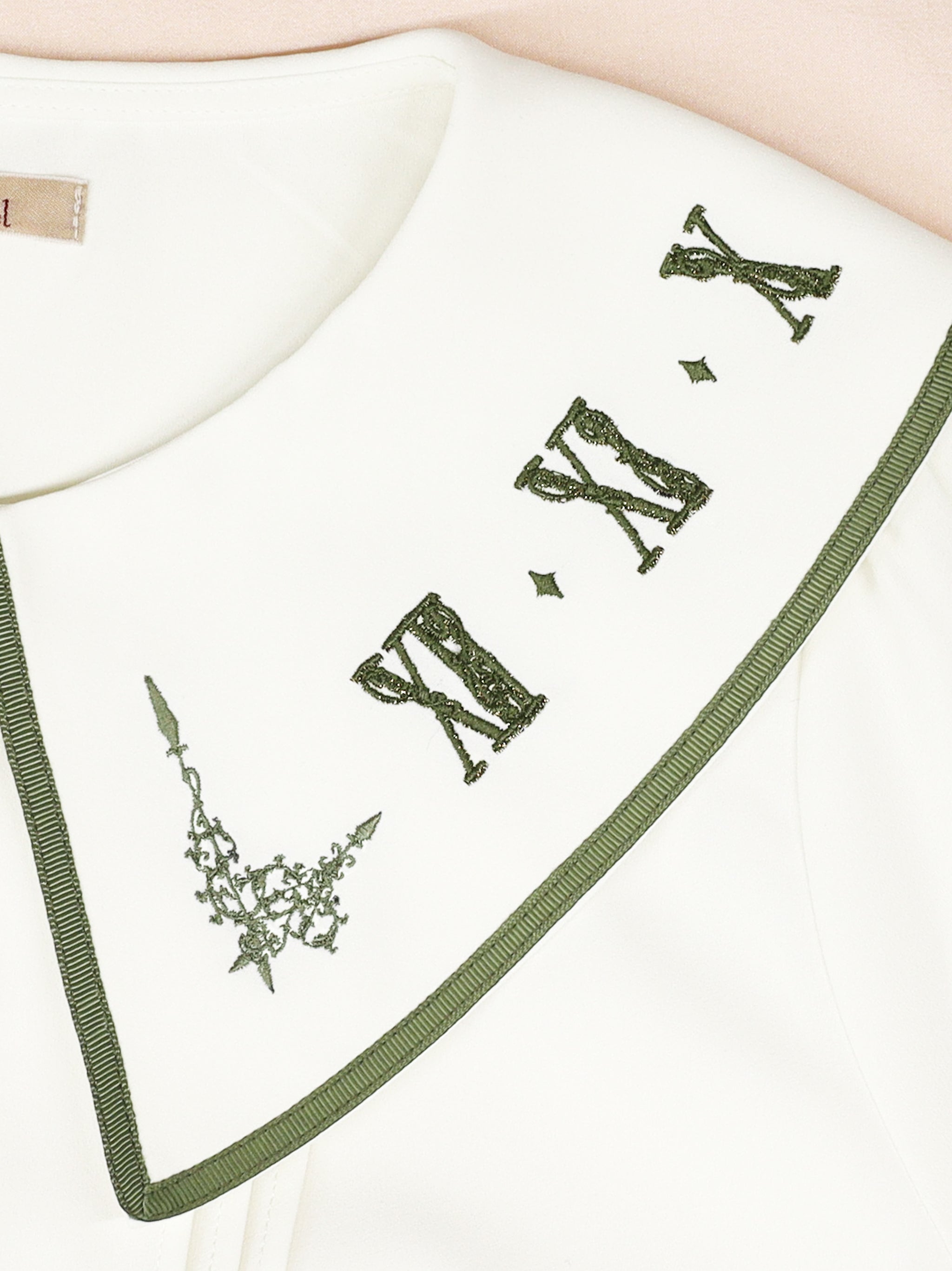 Antique Clock ブラウス |Amavel(アマベル)公式サイト