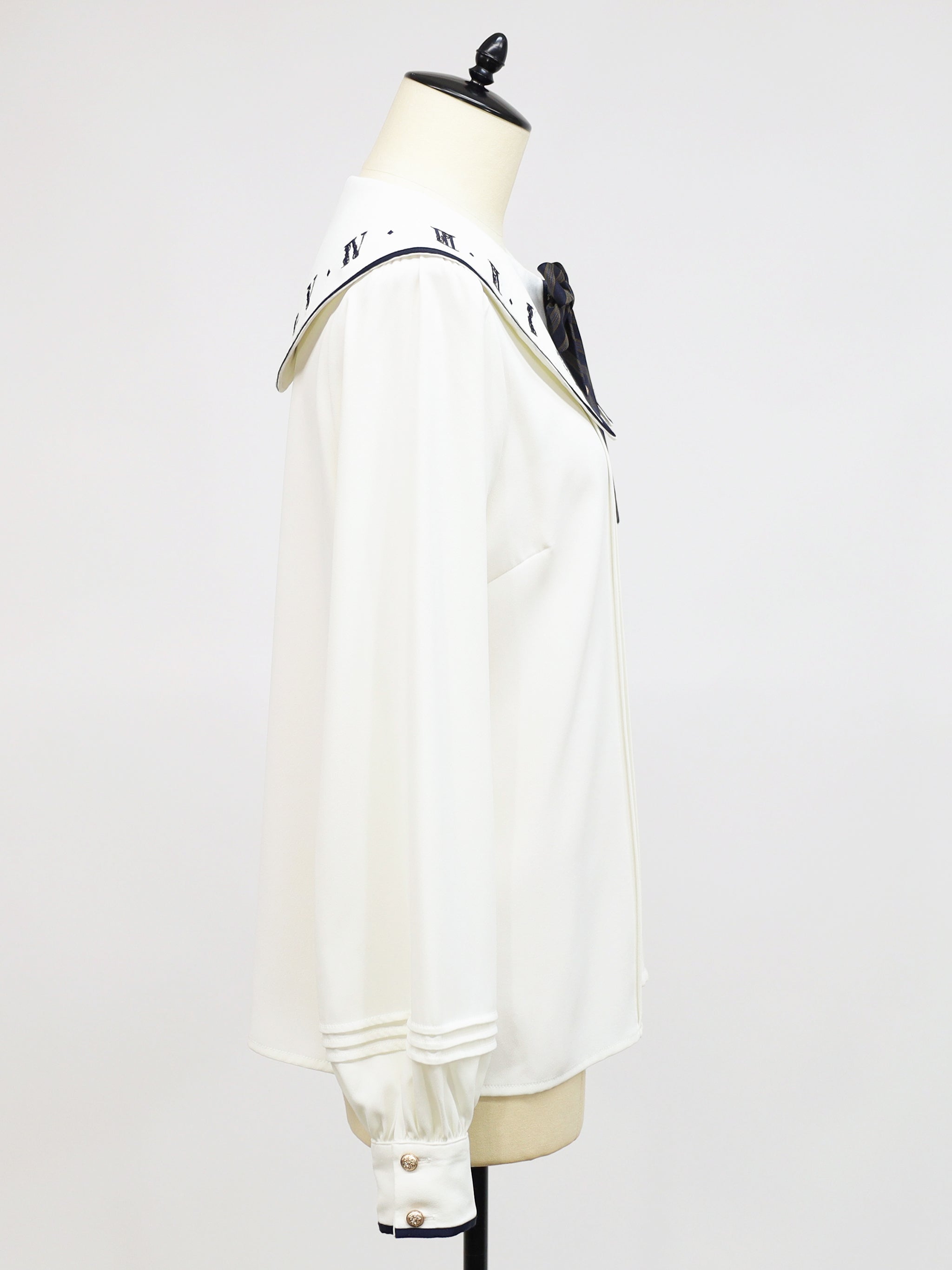 Antique Clock ブラウス |Amavel(アマベル)公式サイト