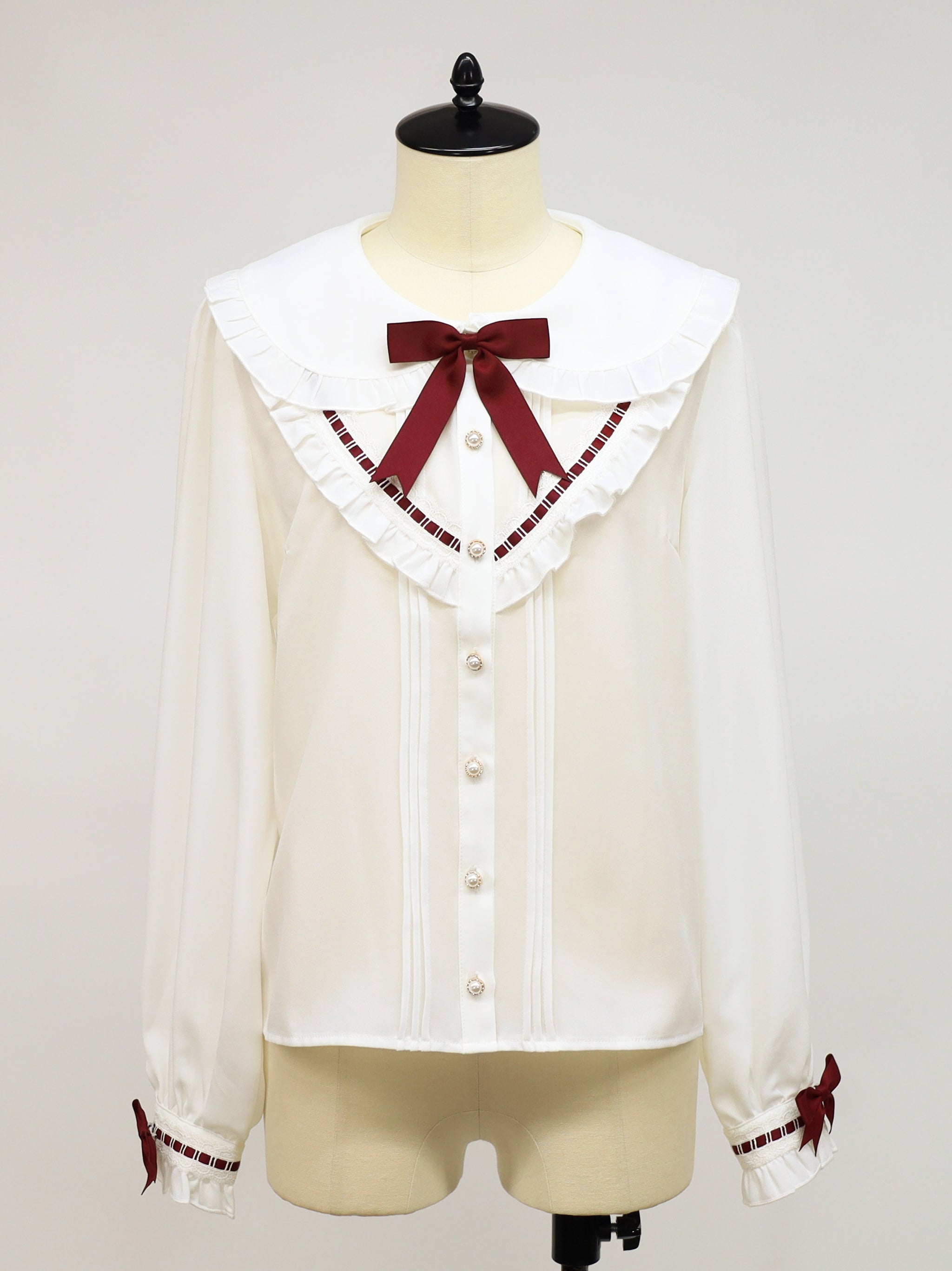 Classical Ladder Lace ブラウス |Amavel(アマベル)公式サイト