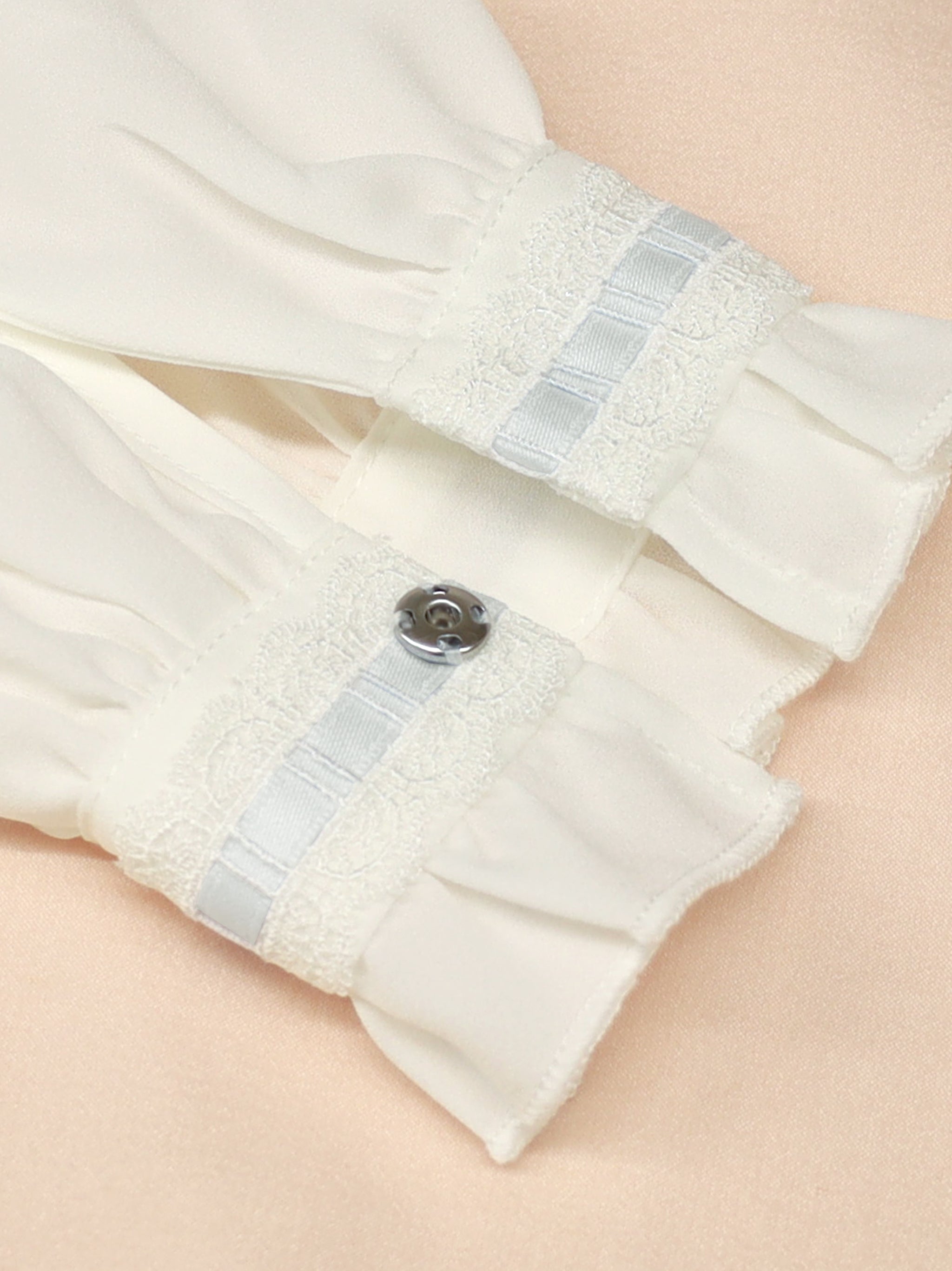 Classical Ladder Lace ブラウス |Amavel(アマベル)公式サイト