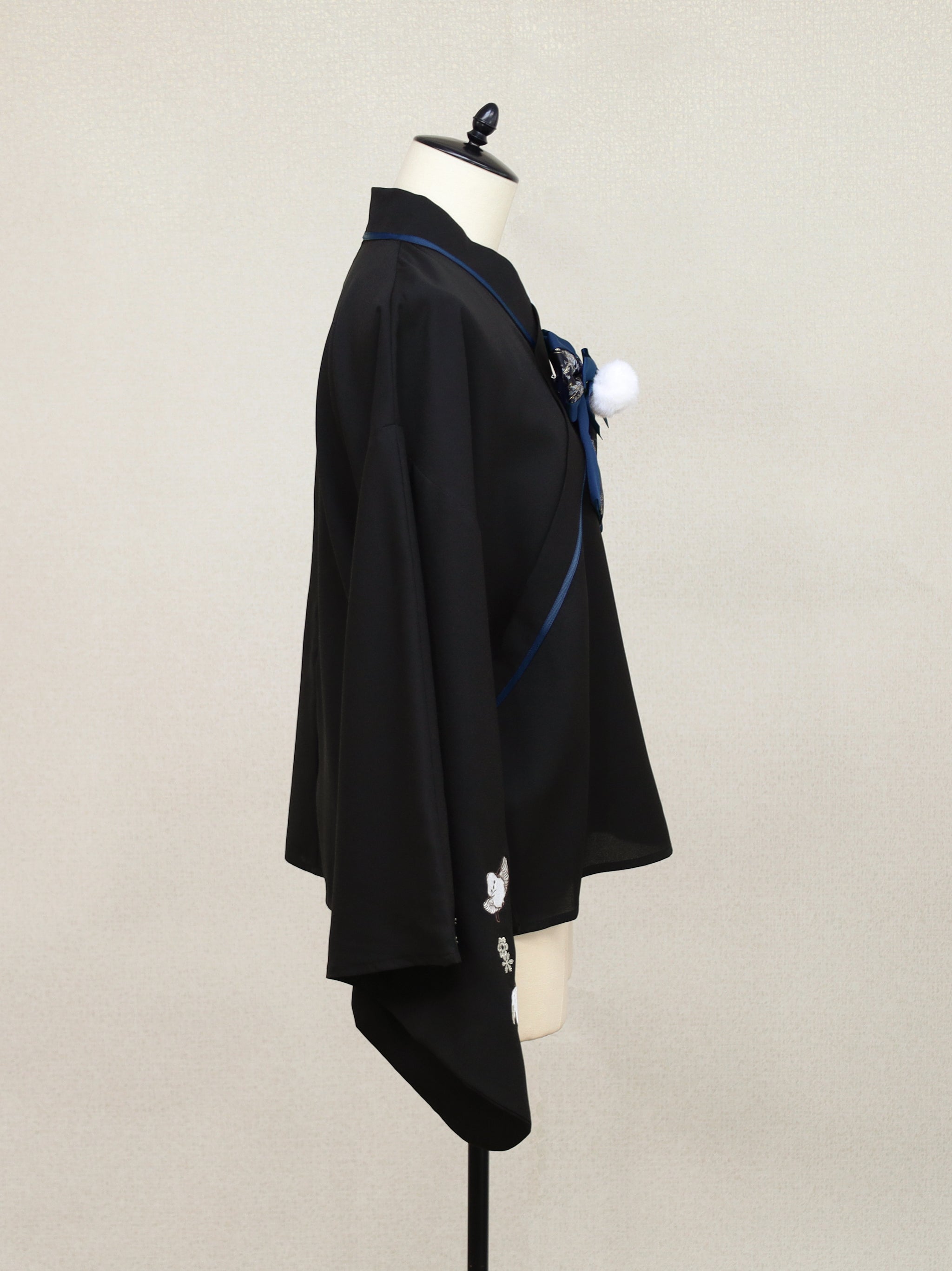 手まり遊びとシマエナガ 和風ブラウス |Amavel(アマベル)公式サイト