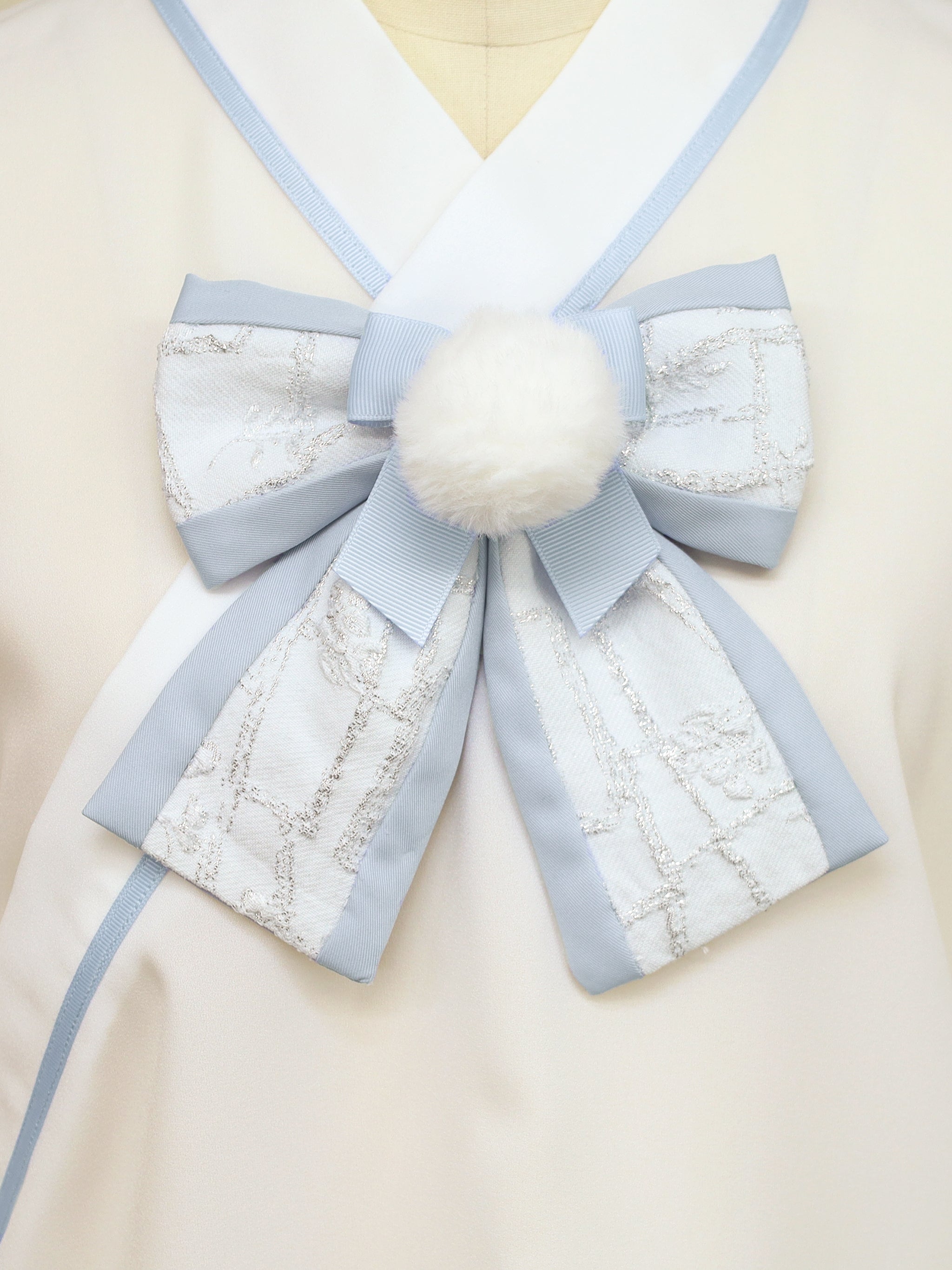 手まり遊びとシマエナガ 和風ブラウス |Amavel(アマベル)公式サイト