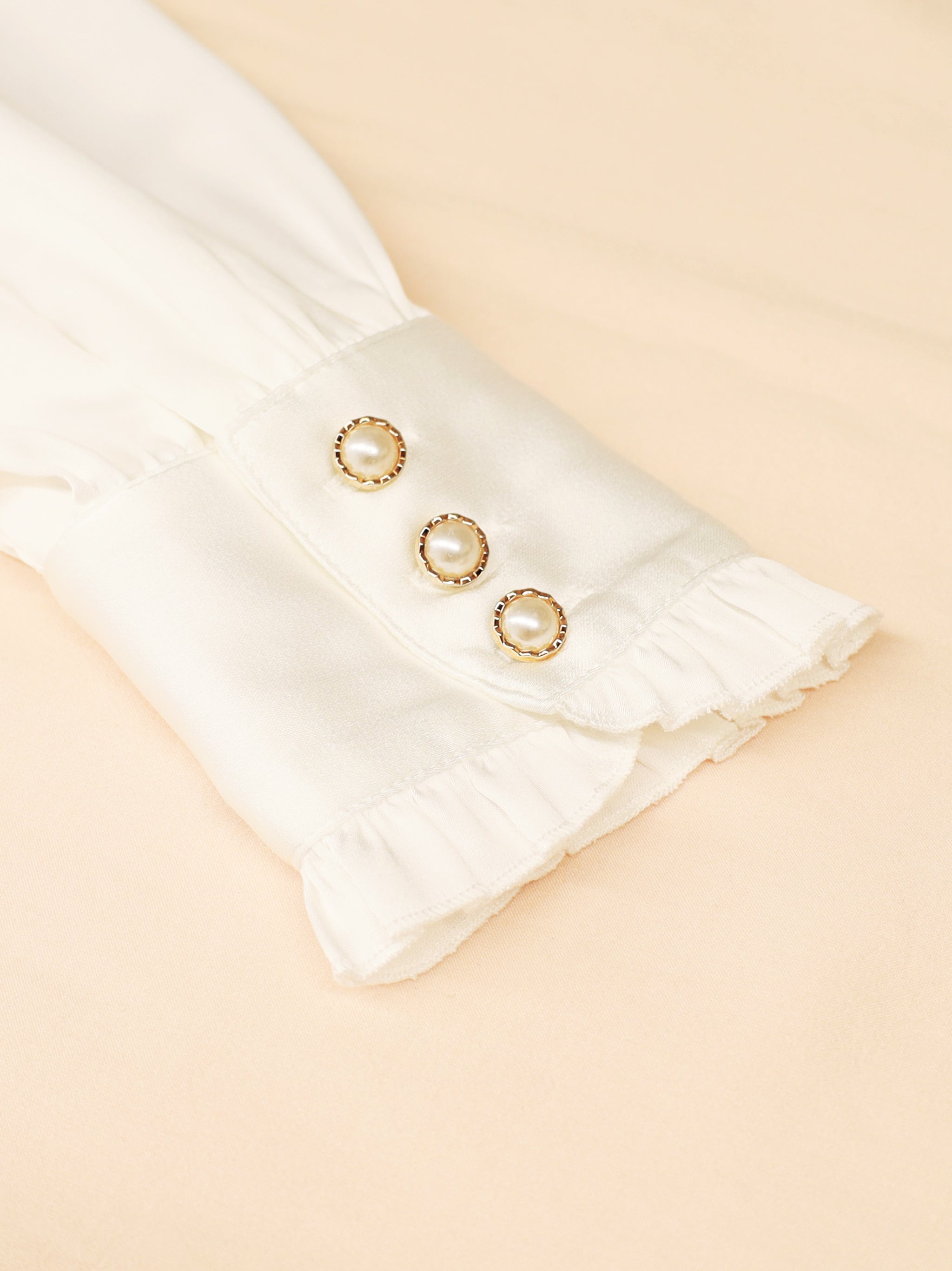 Antique Doll カスケードフリルブラウス |Amavel(アマベル)公式サイト