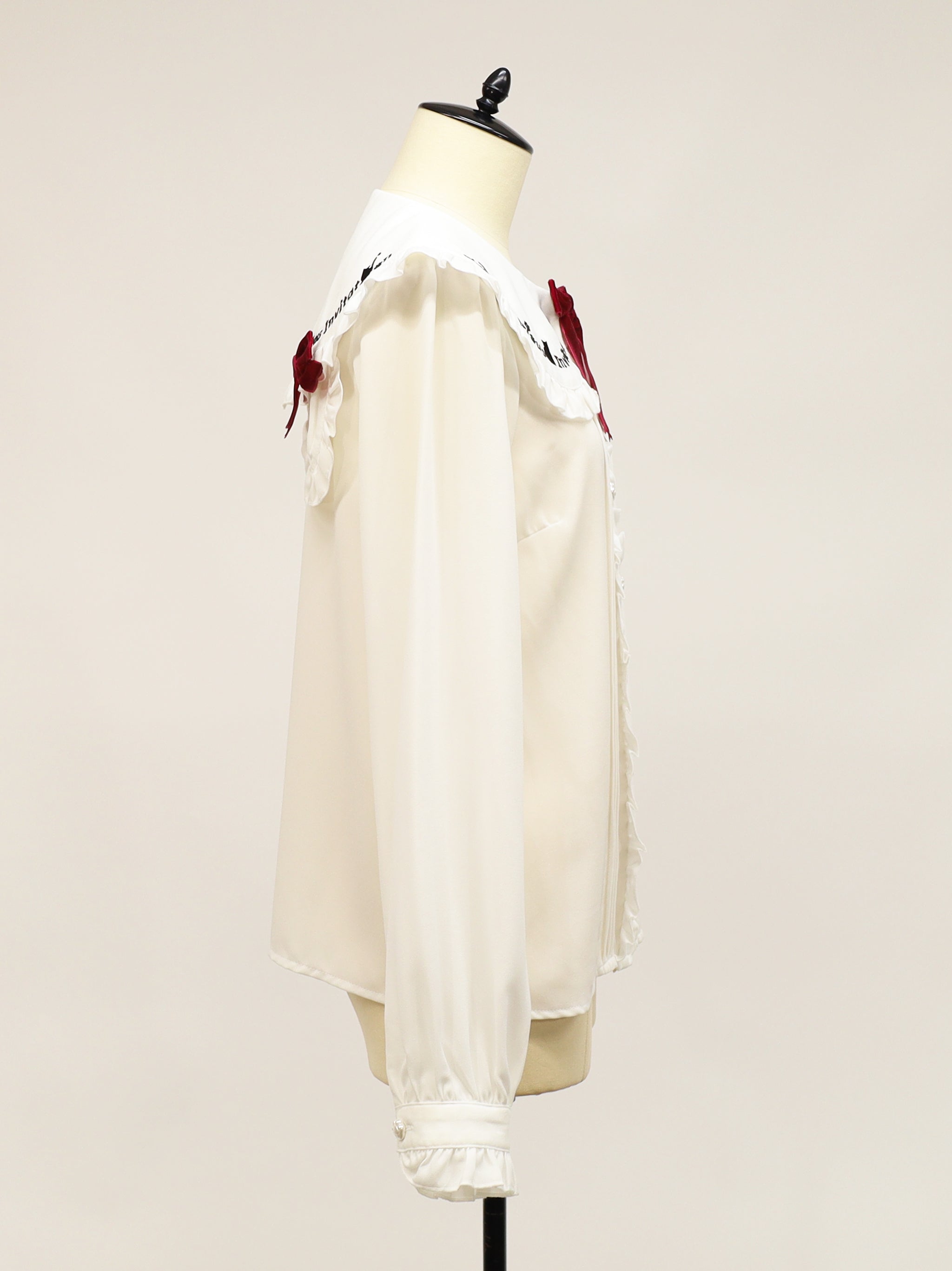 Mysterious Cat ブラウス |Amavel(アマベル)公式サイト