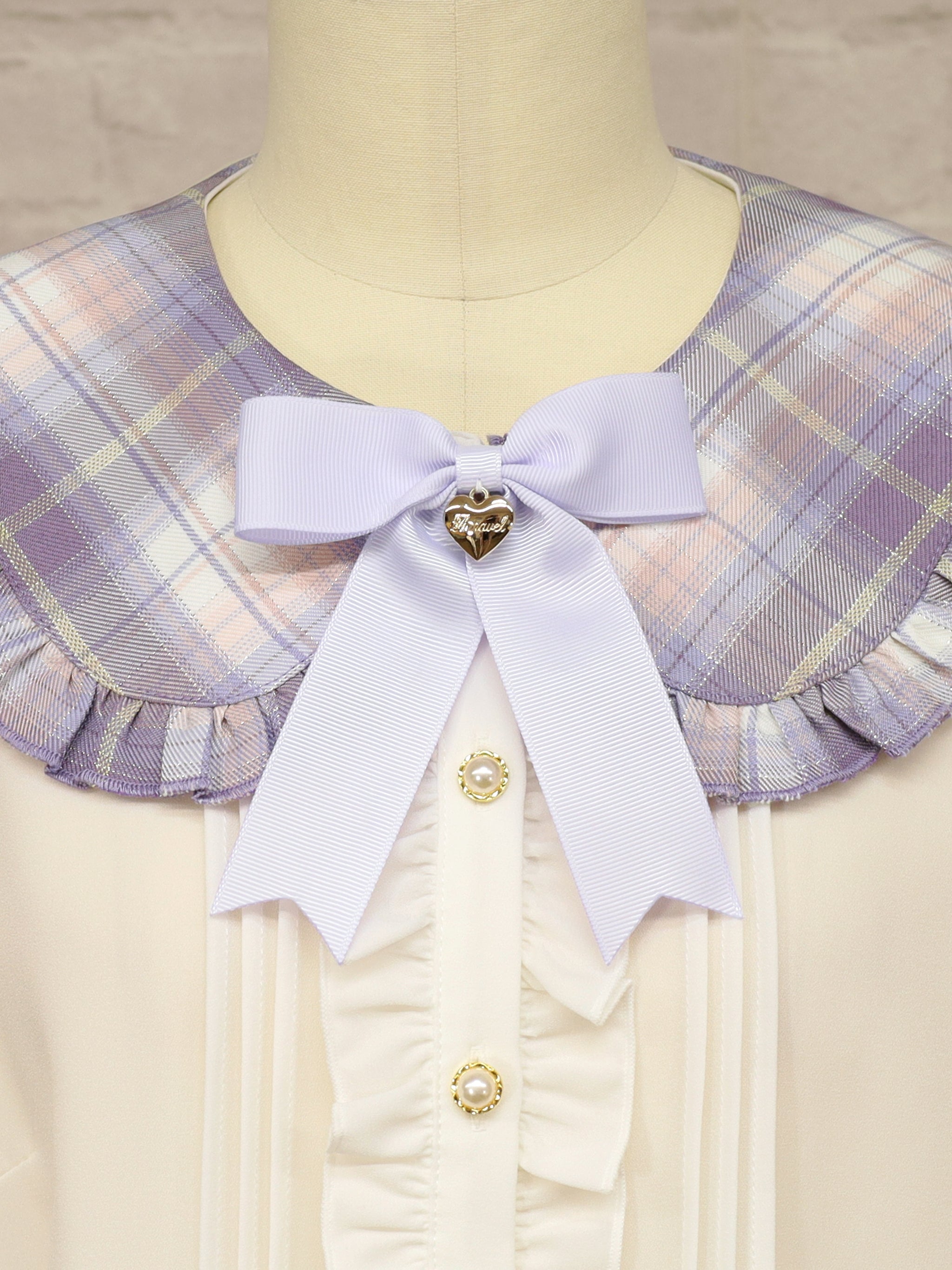 Plaid Collar リボンブラウス |Amavel(アマベル)公式サイト