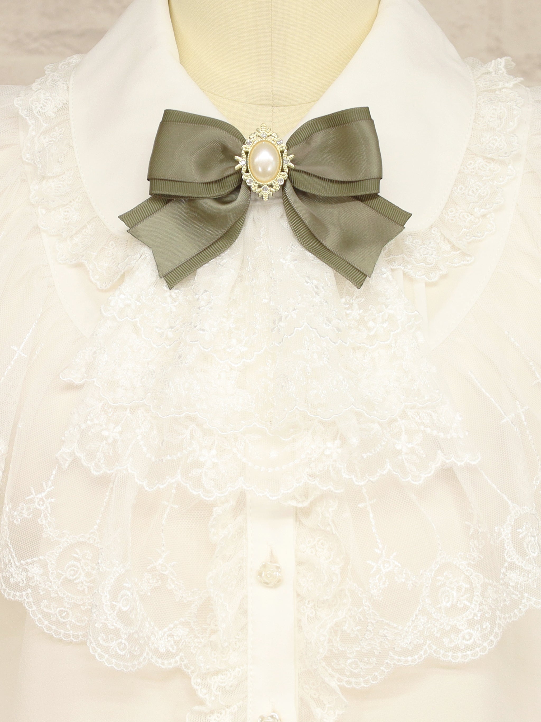 Rosette Doll クラシカルブラウス |Amavel(アマベル)公式サイト