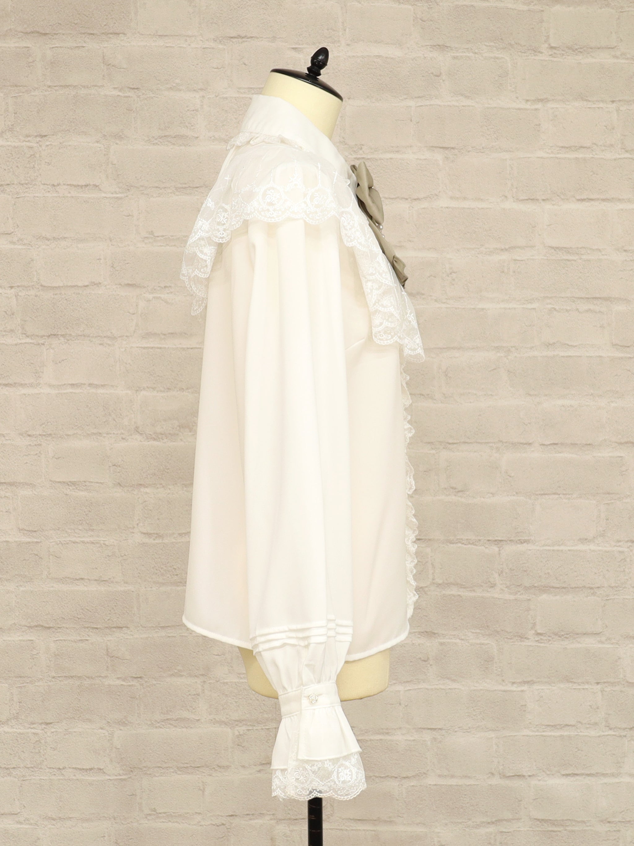 Rosette Doll クラシカルブラウス |Amavel(アマベル)公式サイト