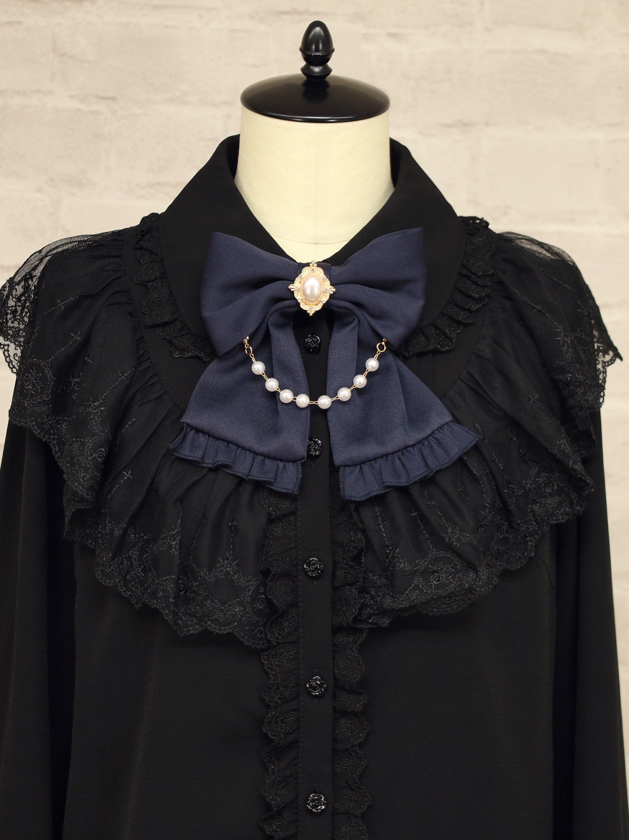 Rosette Doll クラシカルブラウス |Amavel(アマベル)公式サイト