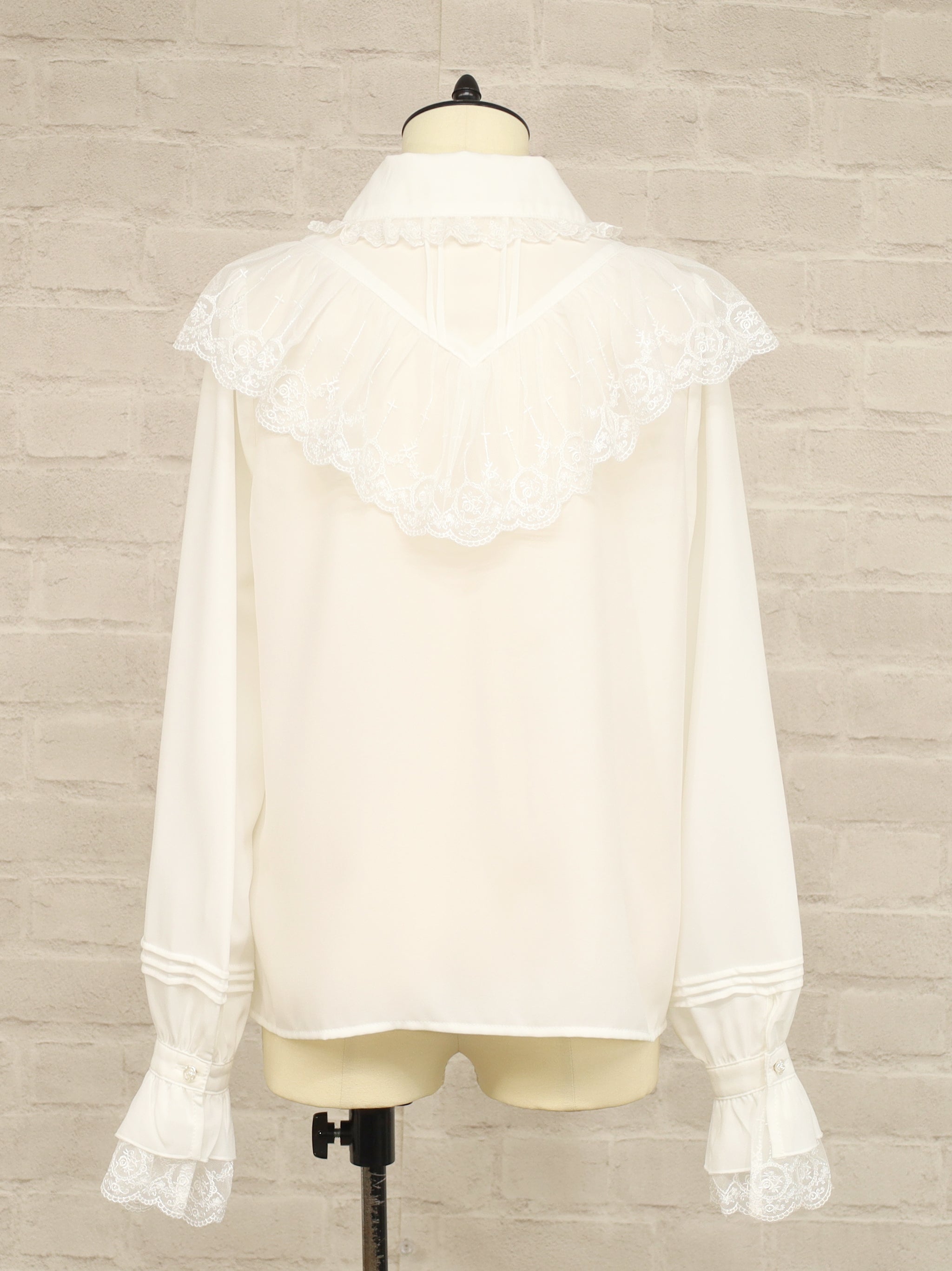 Rosette Doll クラシカルブラウス |Amavel(アマベル)公式サイト