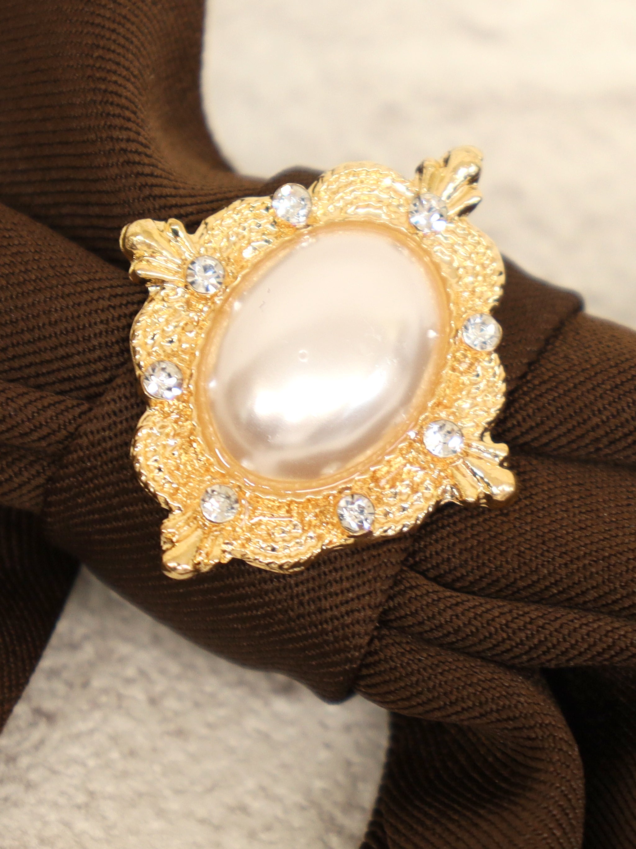 Rosette Doll クラシカルブラウス |Amavel(アマベル)公式サイト