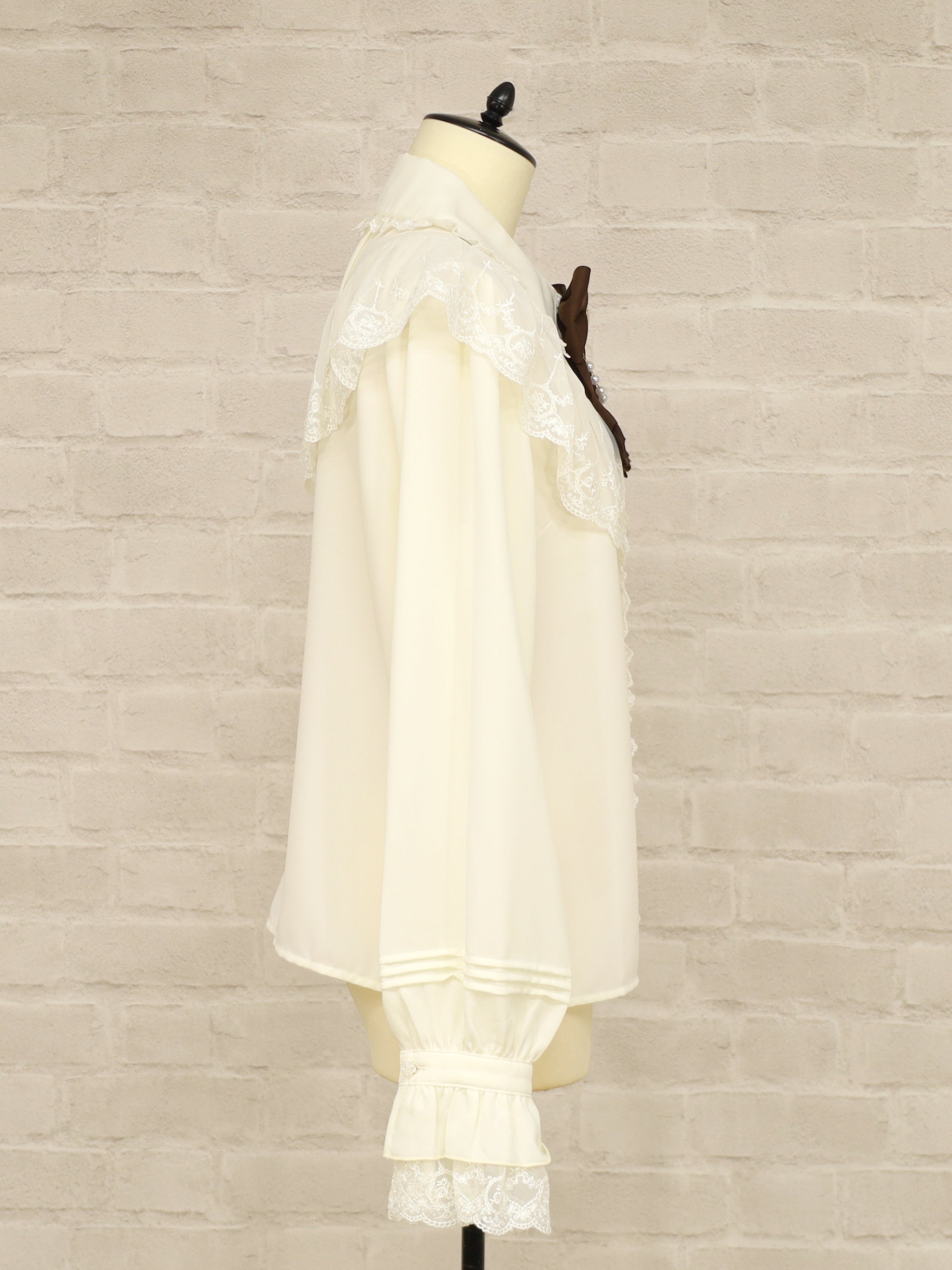 Rosette Doll クラシカルブラウス |Amavel(アマベル)公式サイト