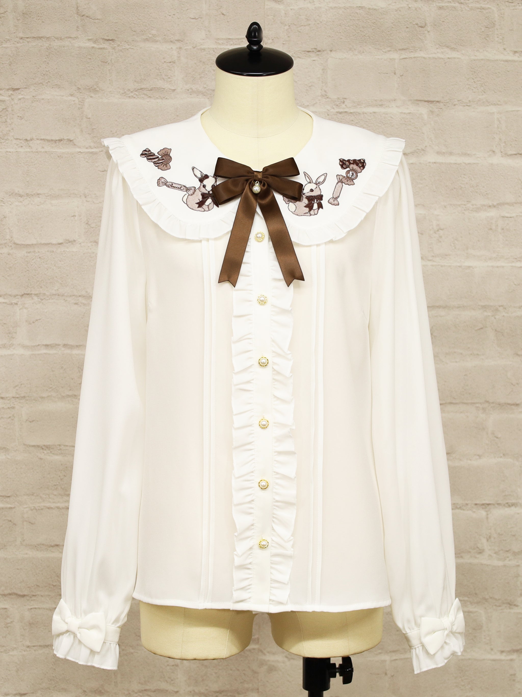 Candy Rabbit リボンブラウス ブラウン(Brown) FREE |Amavel(アマベル)公式サイト