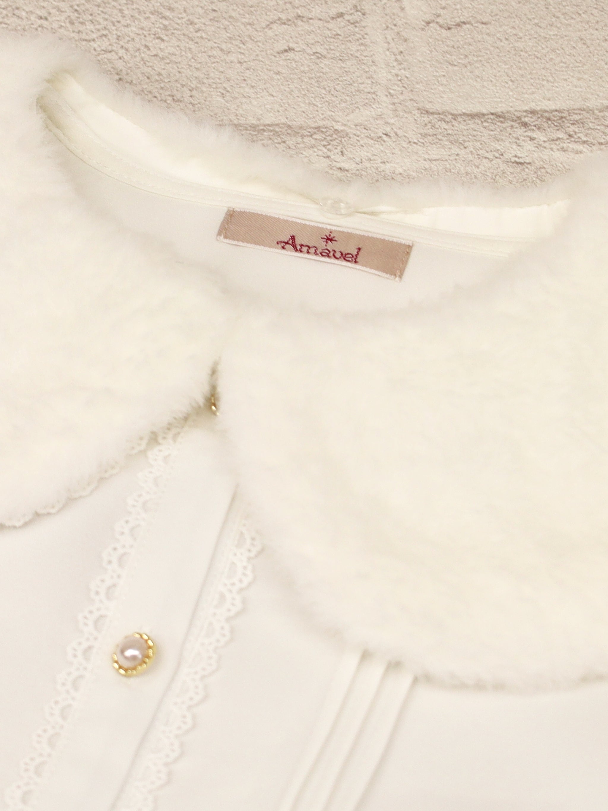 Étoile Tweed ファーティペットブラウス |Amavel(アマベル)公式サイト