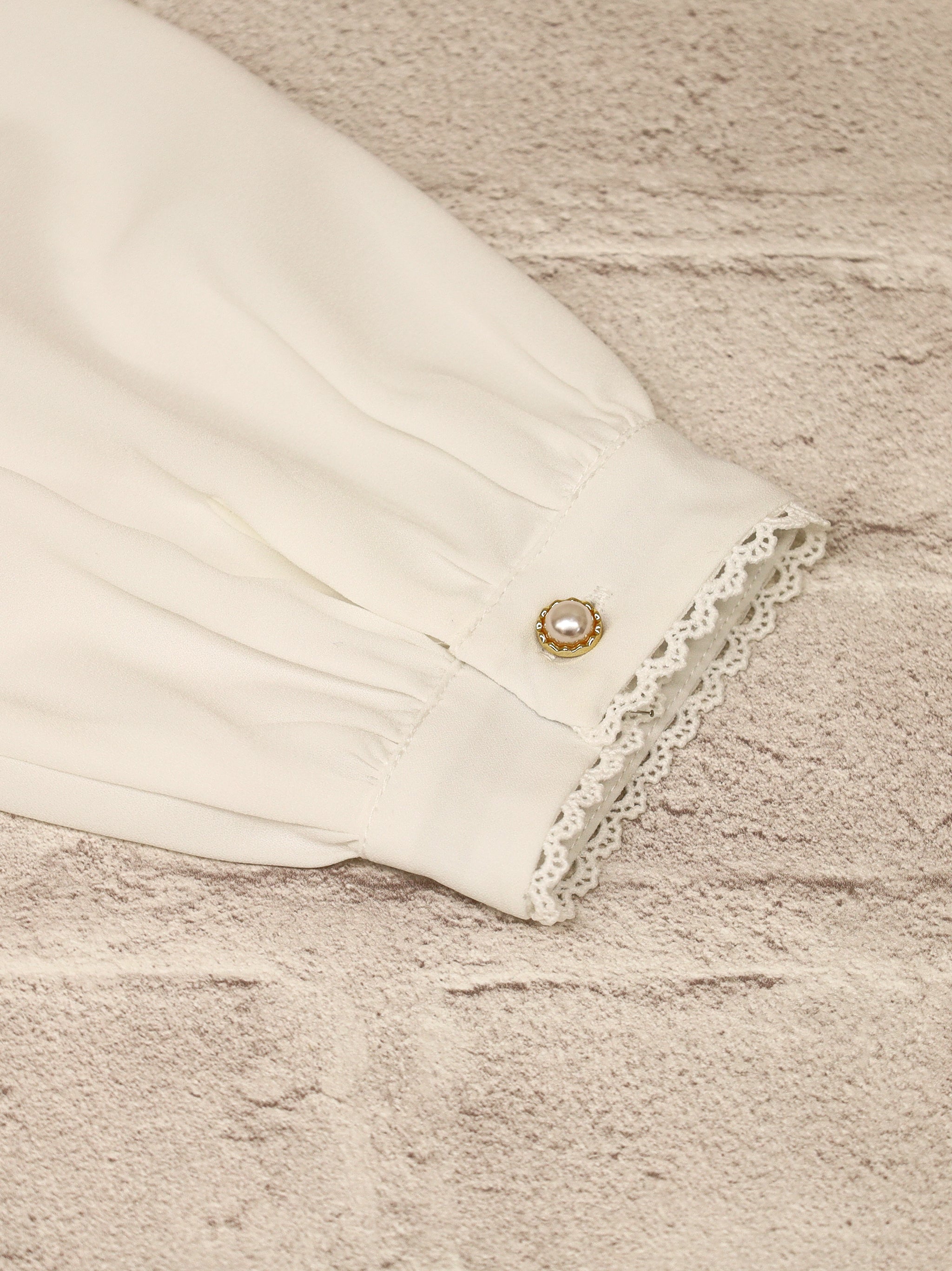 Étoile Tweed ファーティペットブラウス |Amavel(アマベル)公式サイト