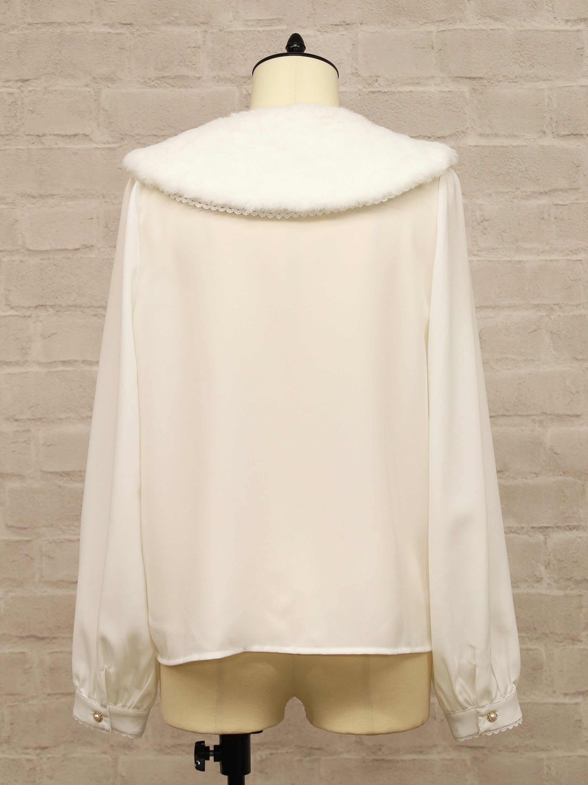 Étoile Tweed ファーティペットブラウス |Amavel(アマベル)公式サイト