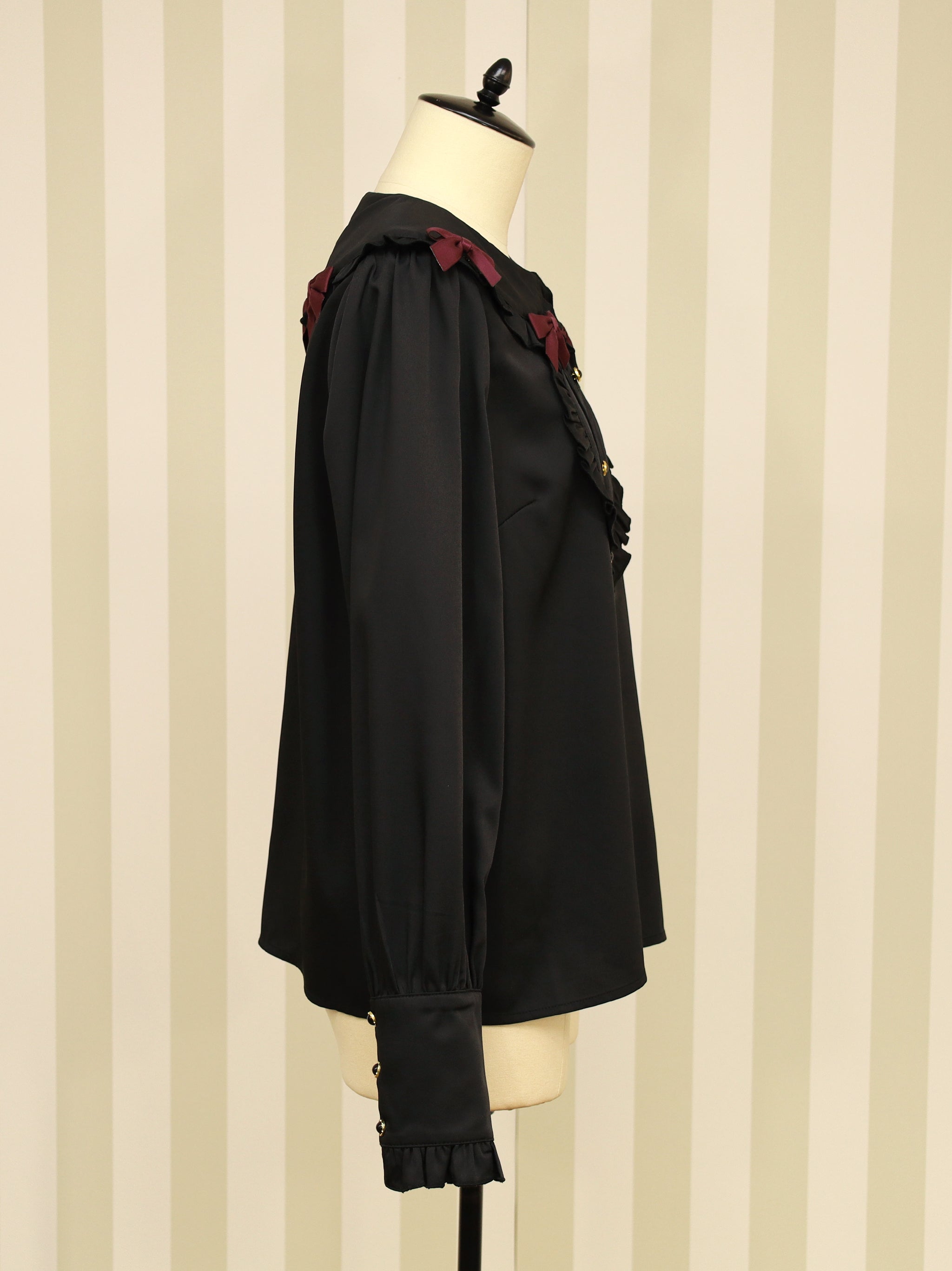 Mysterious Wonderland ハートブラウス |Amavel(アマベル)公式サイト