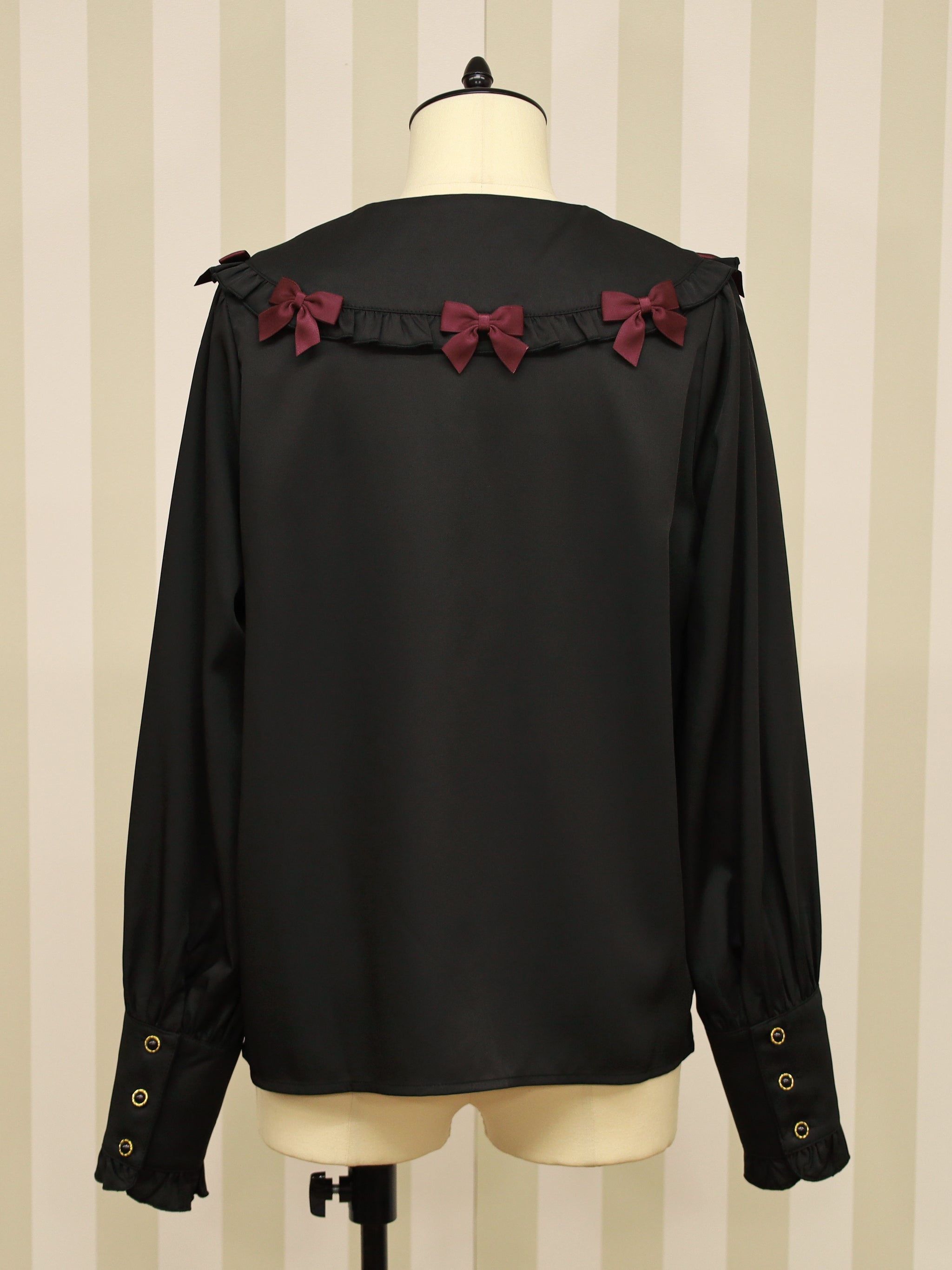 Mysterious Wonderland ハートブラウス |Amavel(アマベル)公式サイト