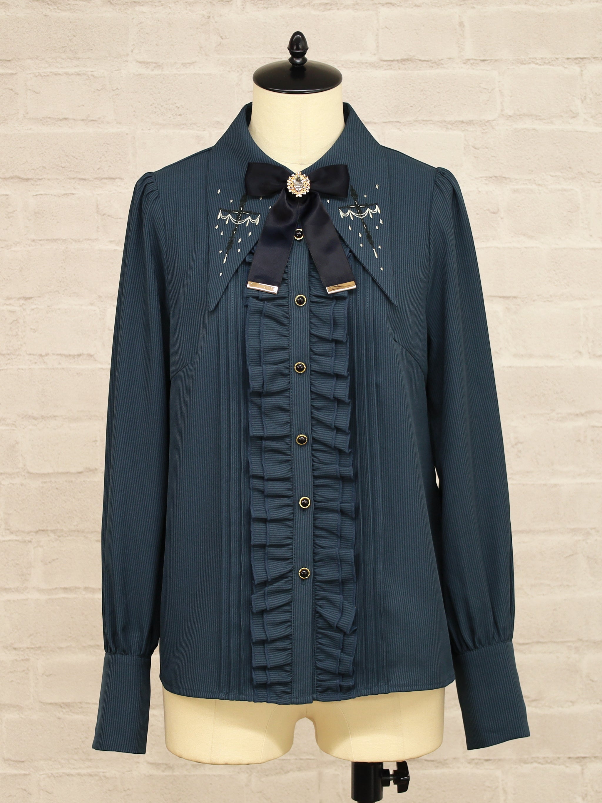 【メンバーズセール対象】Mysterious Chandelier ブラウス ネイビー(Navy) FREE |Amavel(アマベル)公式サイト