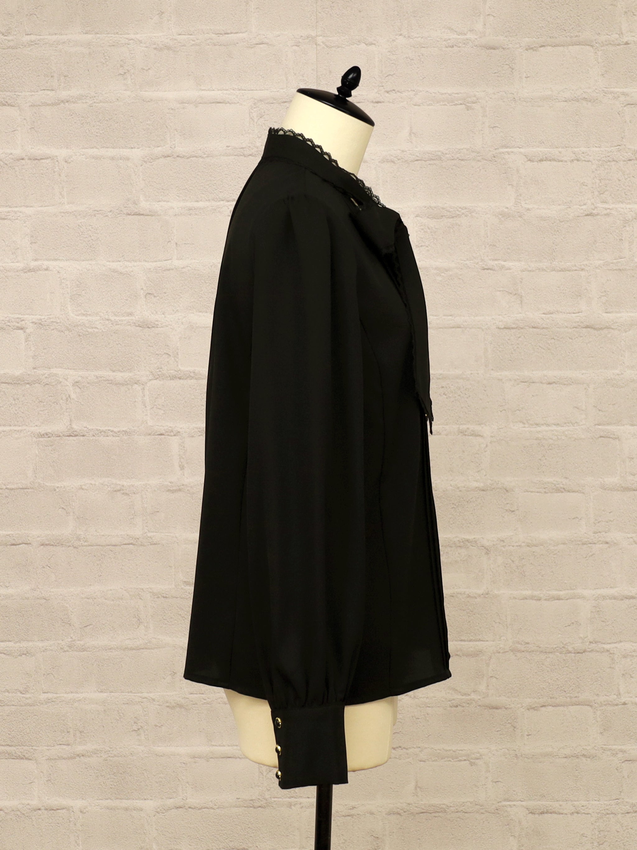 レーストリミングボウタイブラウス |Amavel(アマベル)公式サイト