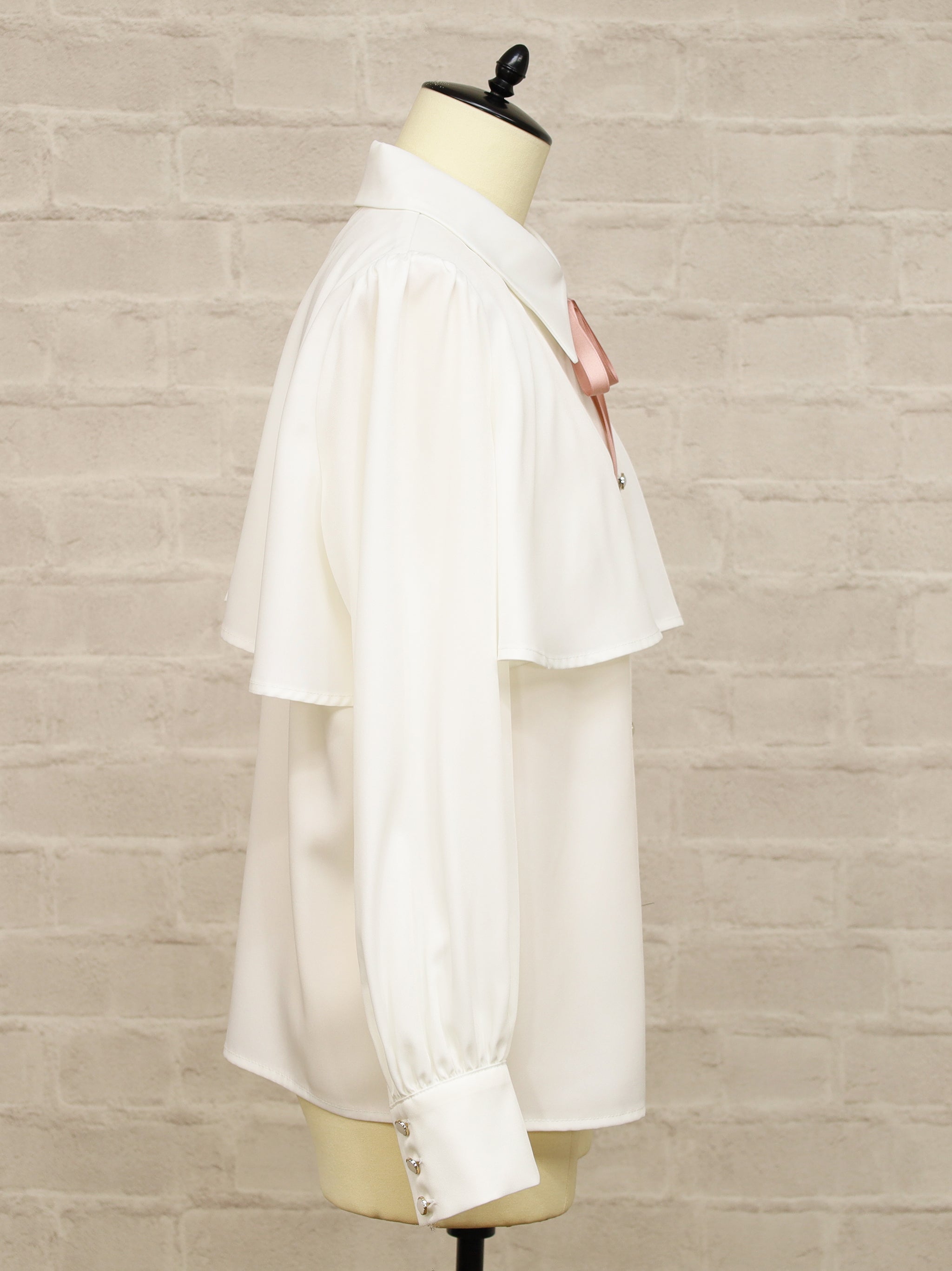 ケープ風リボンタイブラウス |Amavel(アマベル)公式サイト