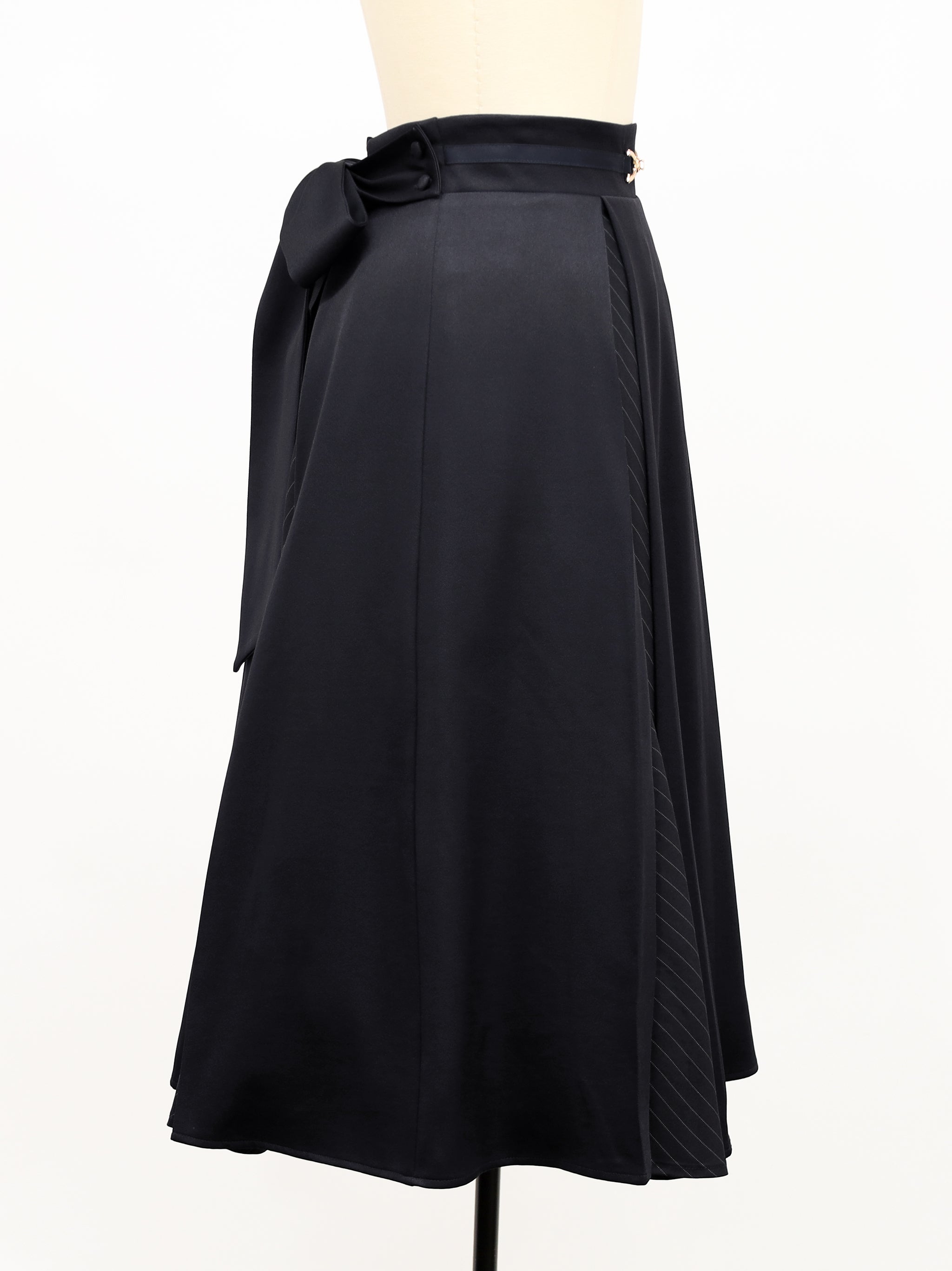 マチ切替ストライプミドル丈スカート |Amavel(アマベル)公式サイト