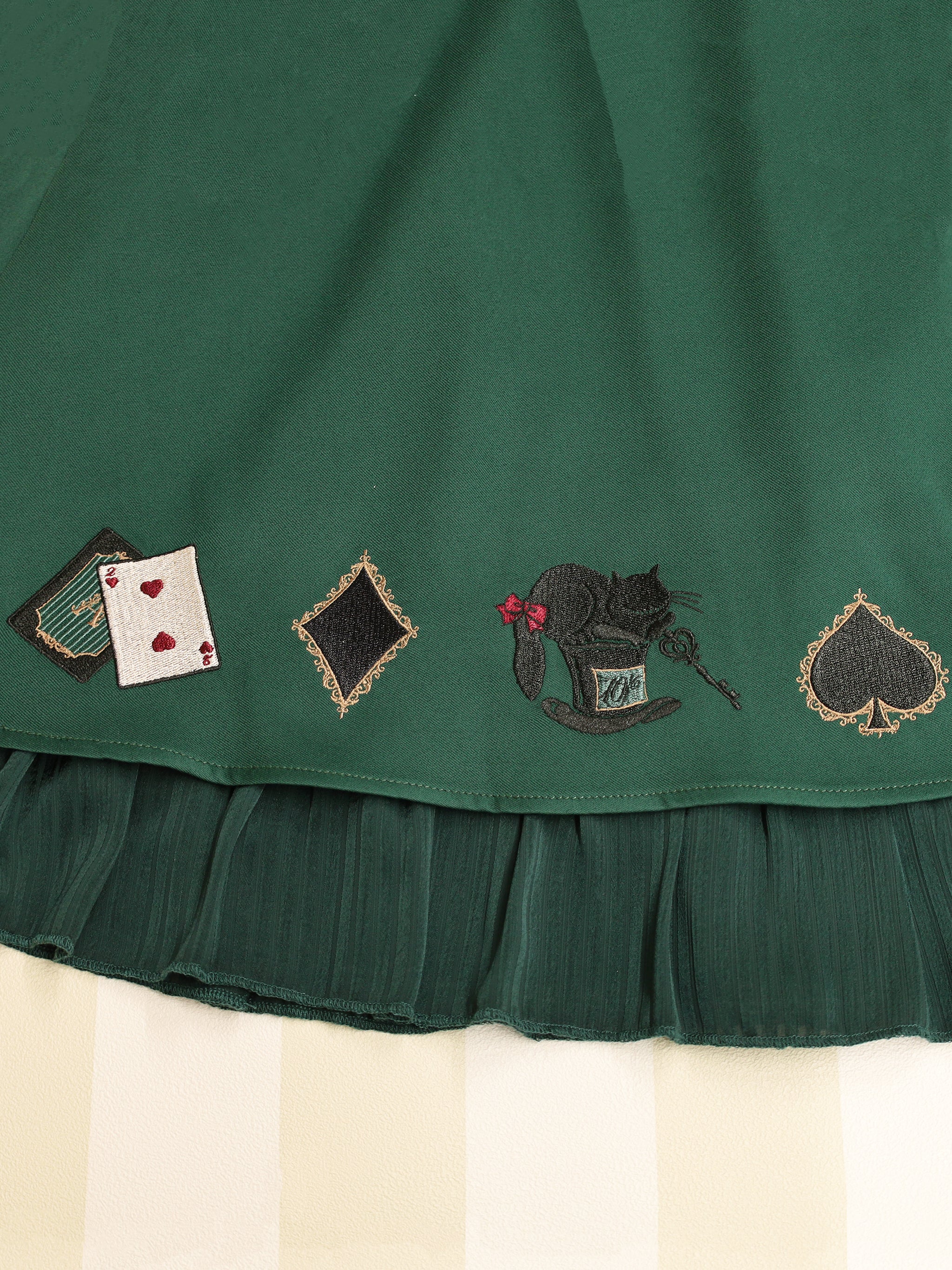 Mysterious Wonderland スカート |Amavel(アマベル)公式サイト