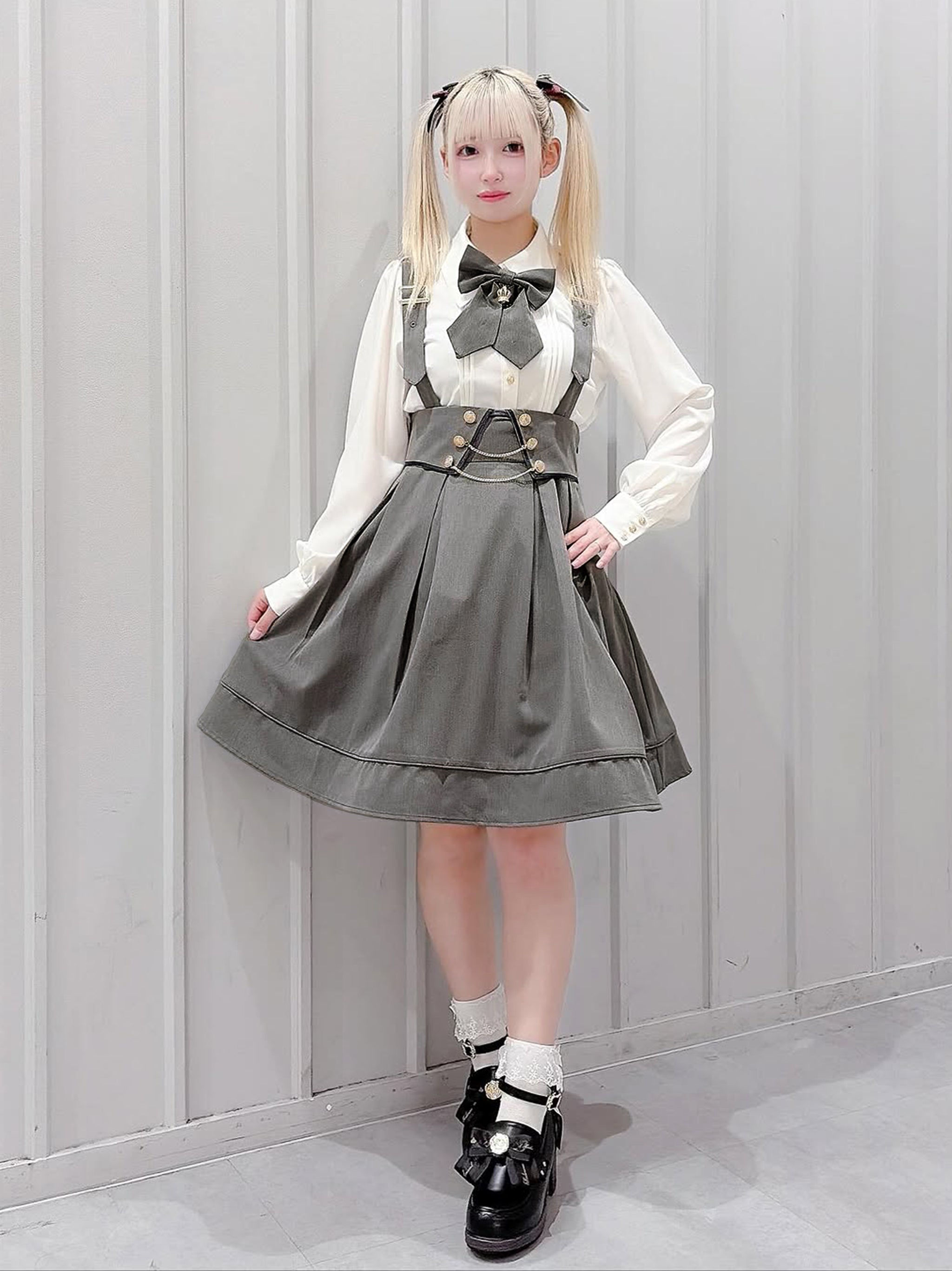 Royal Crown スカート グレー(Gray) FREE |Amavel(アマベル)公式サイト